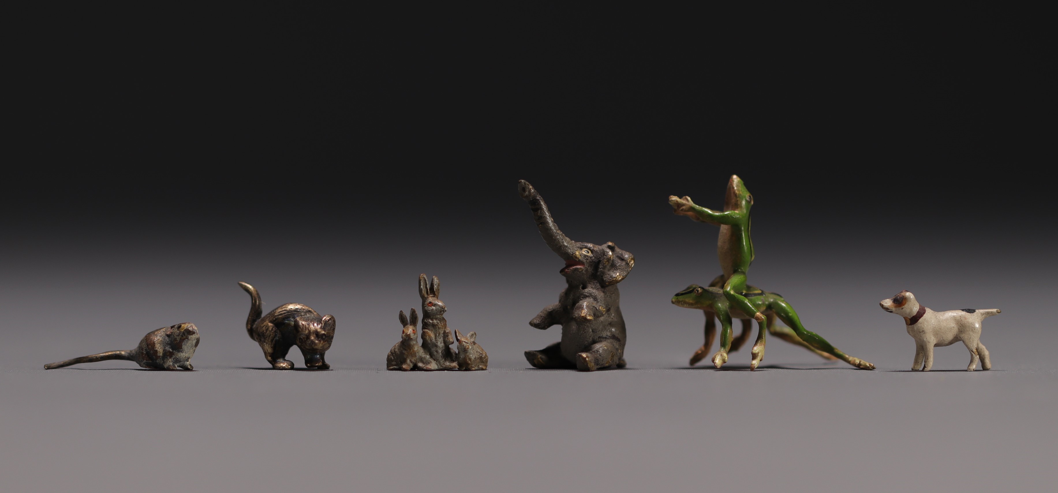 Set of 17 miniature subjects in polychrome Vienna bronzes and a small burr elm box. - Image 2 of 5