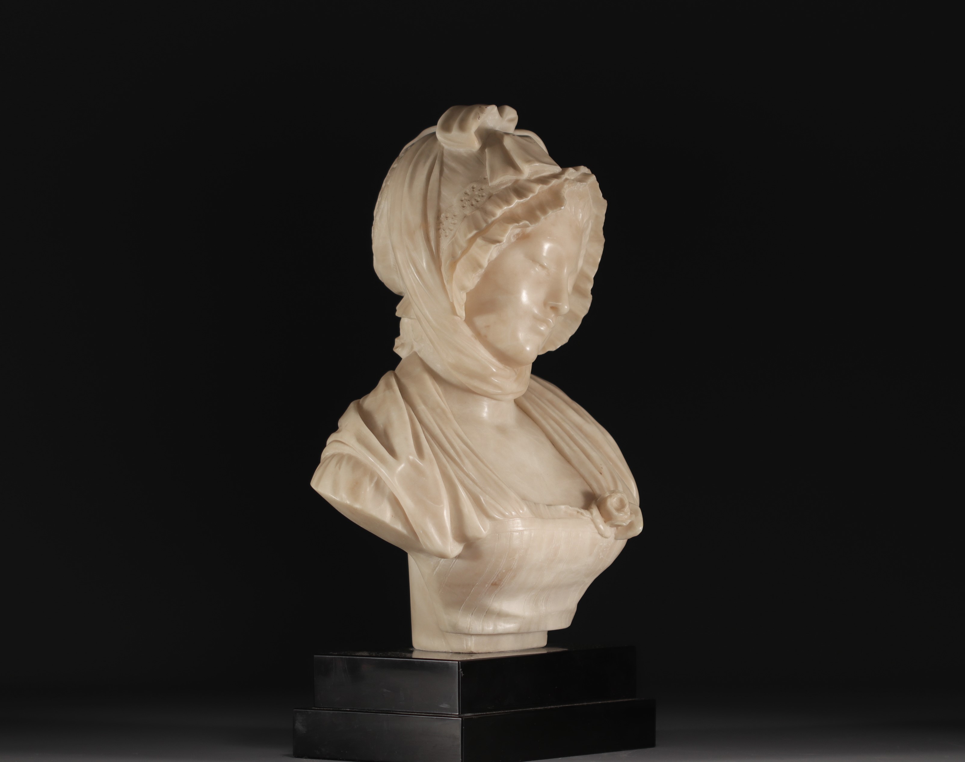 Jean Baptiste GREUZE (after) "Buste de jeune dame" in marble, late 19th century. - Image 3 of 4
