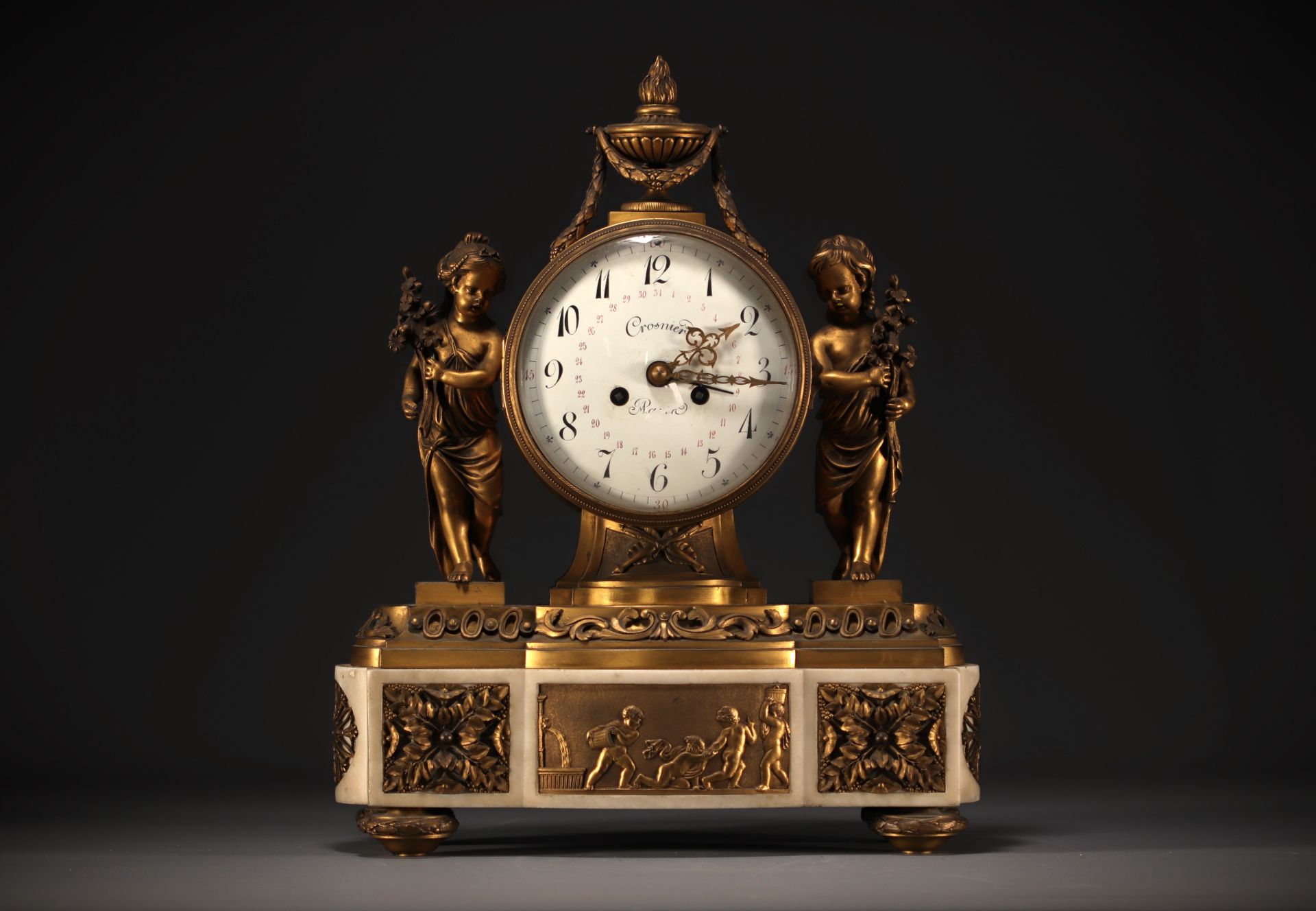 Louis XVI period clock in gilt bronze and white marble, Crosnier movement in Paris.