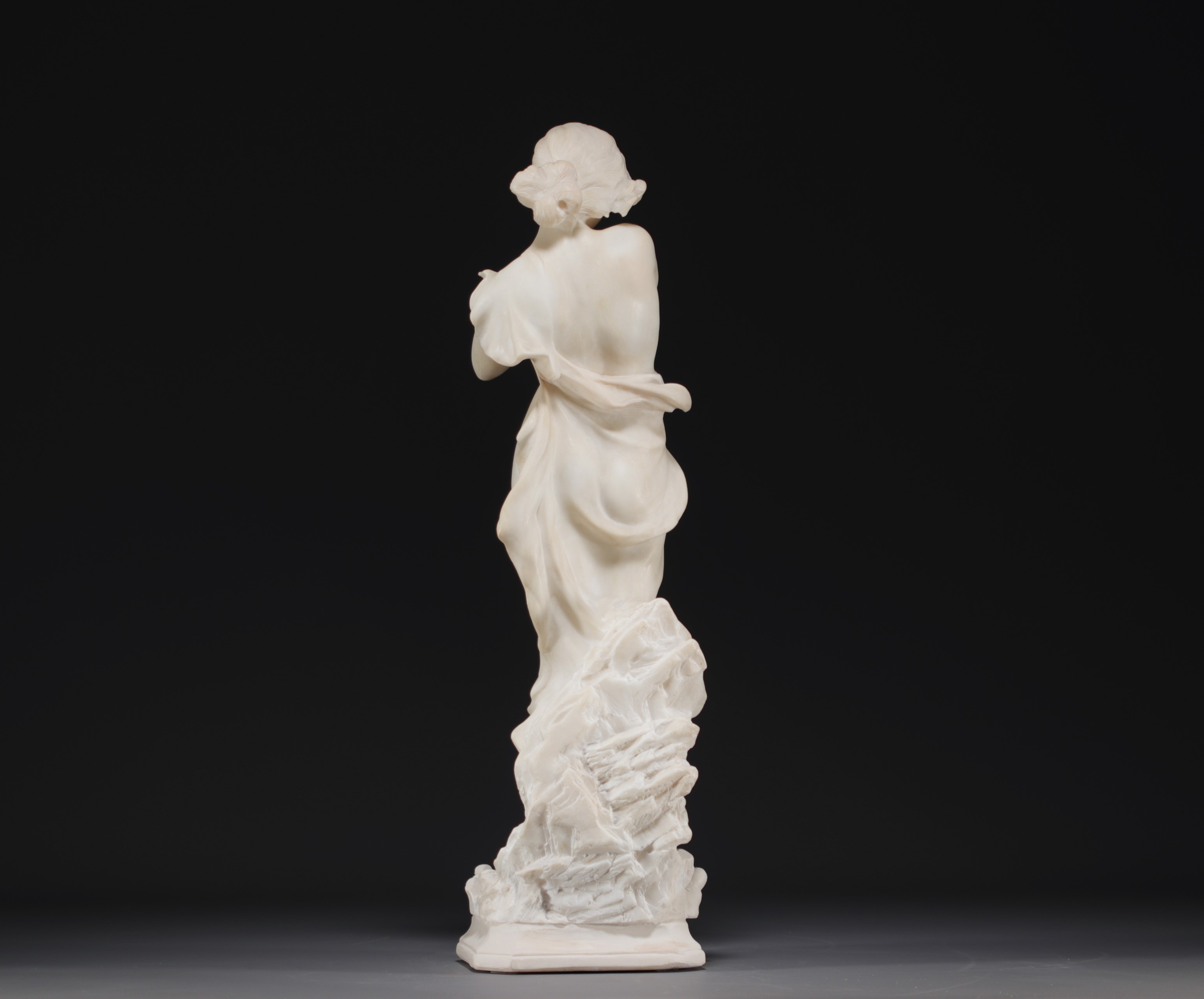 "Jeune Nymphe" Large white marble sculpture, 19th century. - Image 4 of 4