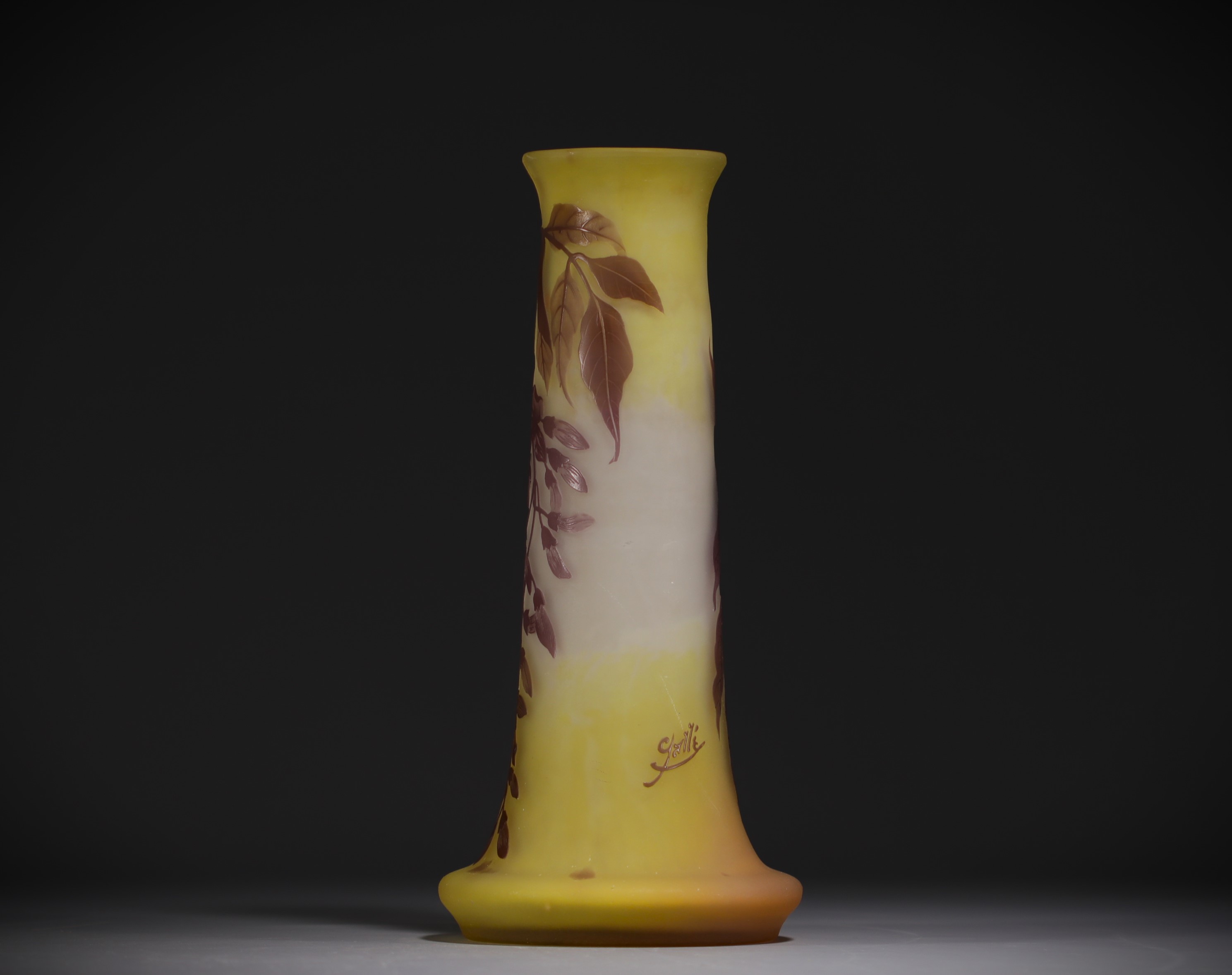Emile GALLE (1846-1904) Large acid-etched multi-layered glass vase, wisteria design, signed. - Image 2 of 4