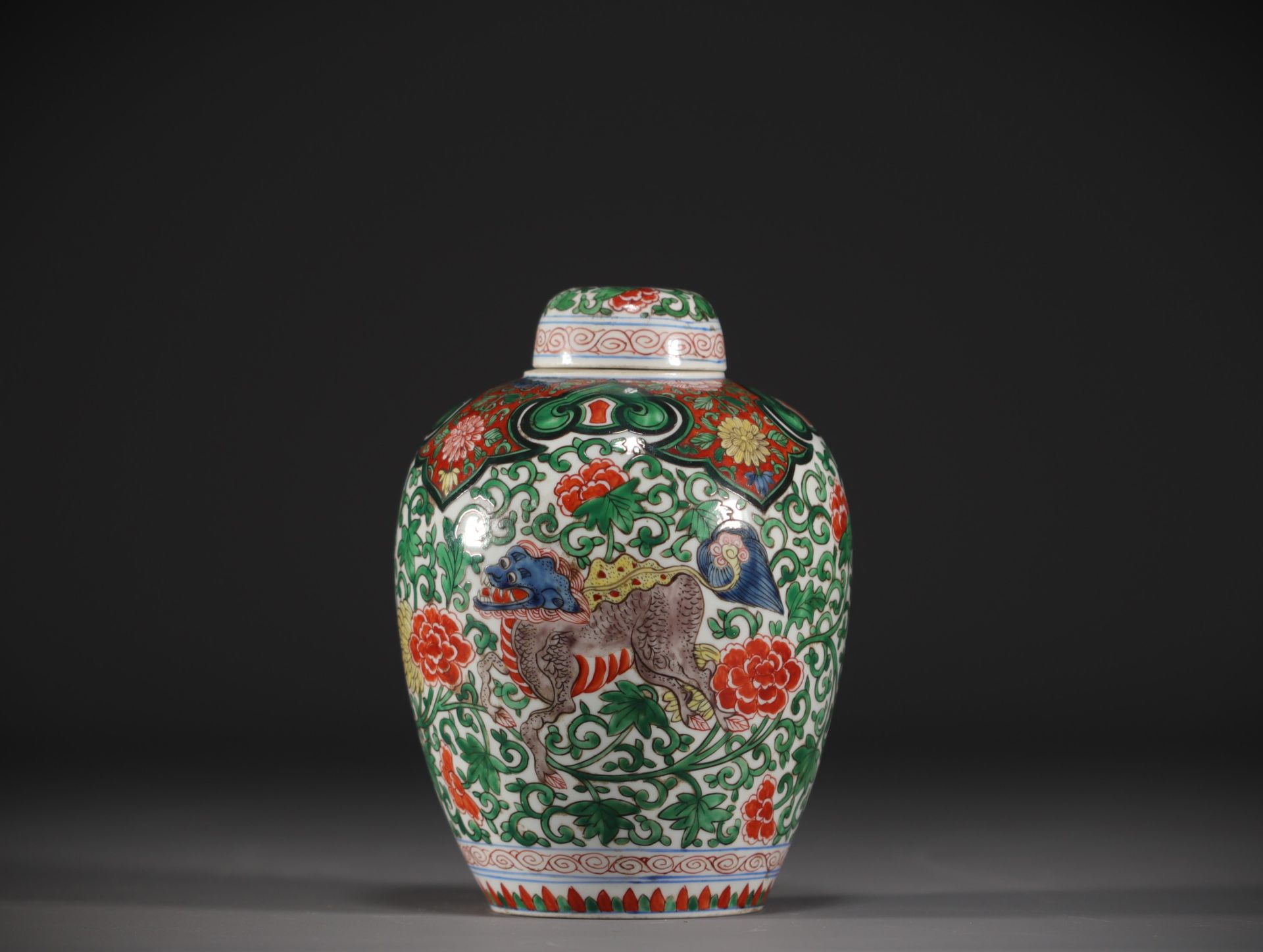 China - Porcelain ginger pot decorated with chimeras.