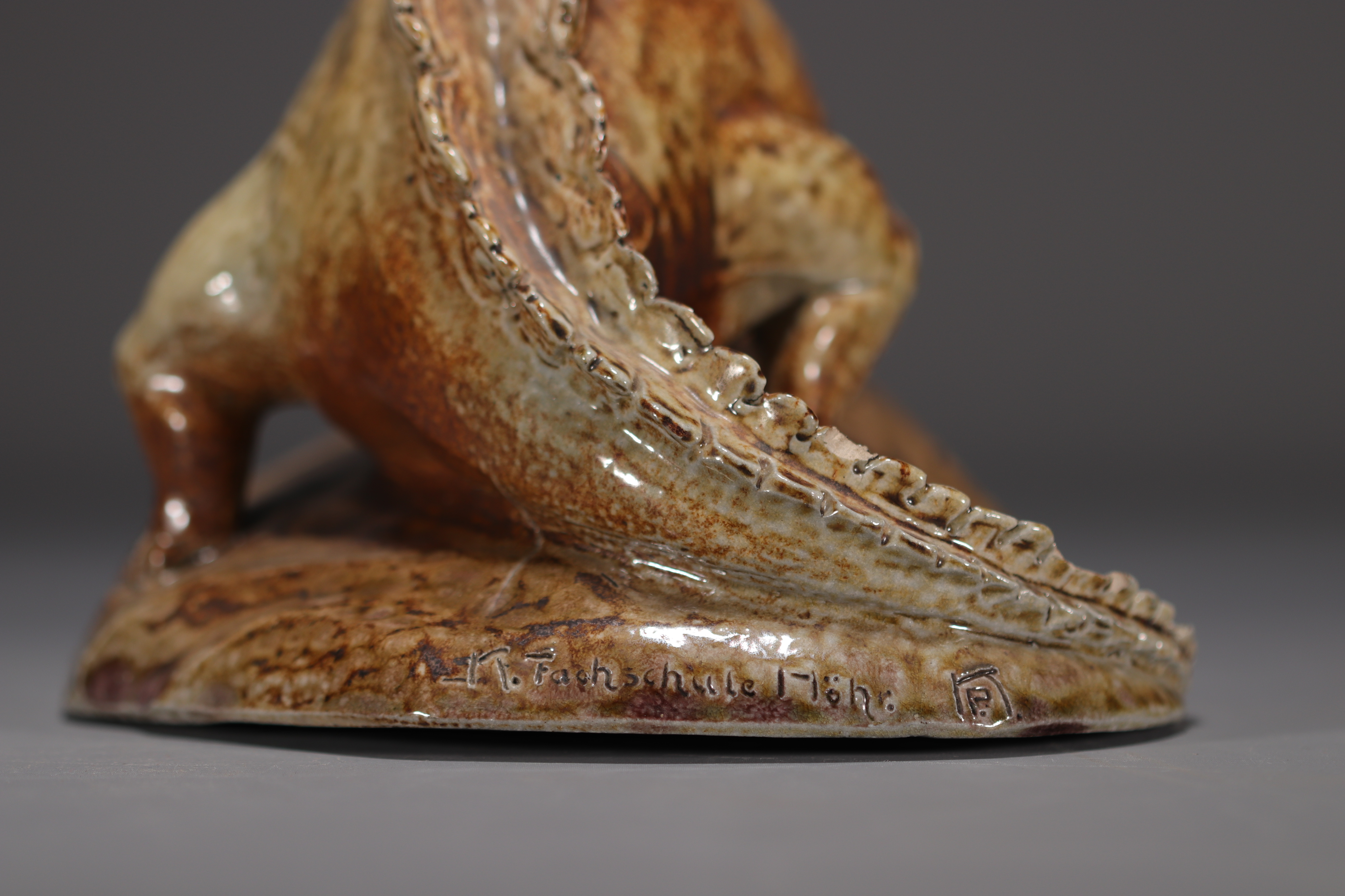 K. FACHSCHULE "Dinosaur" Sculpture in glazed stoneware. - Image 6 of 6