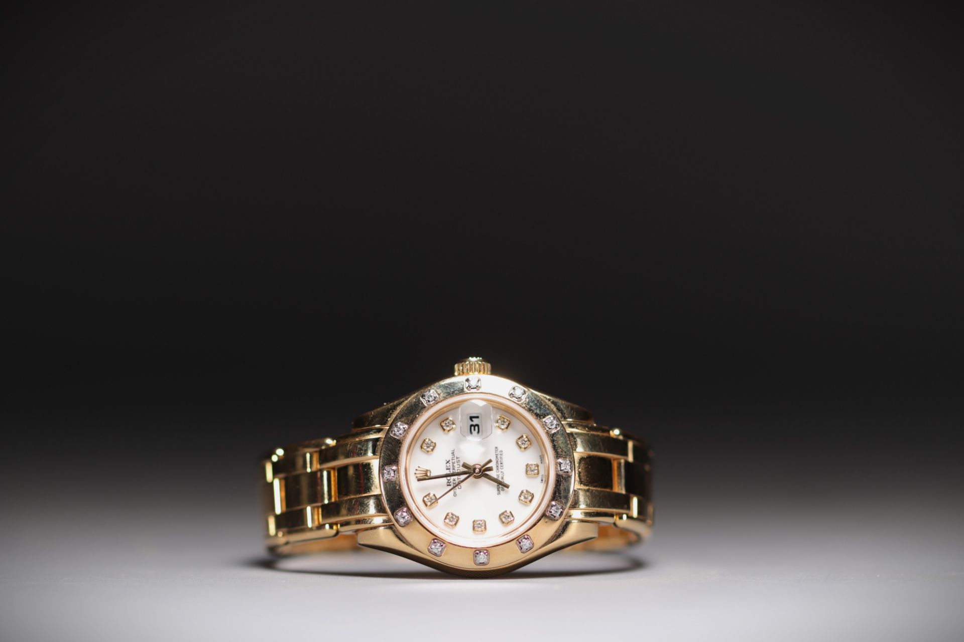Rolex "Pearlmaster" Oyster Date Perpetual (80318) in 18k yellow gold and diamonds, box and paper, ye - Bild 5 aus 5