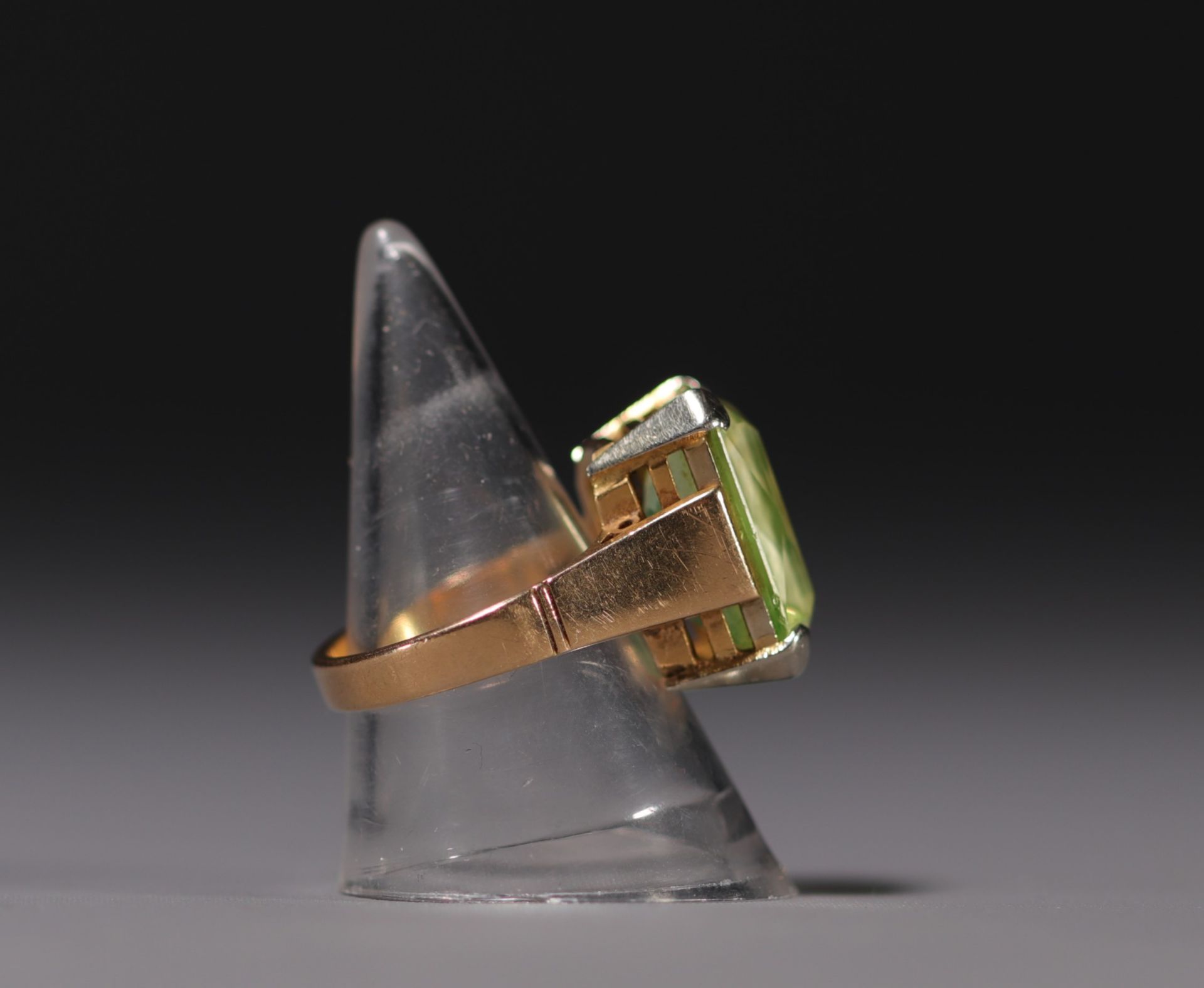 18K yellow gold and octagon-cut amethyst ring weighing 10g. - Bild 3 aus 3