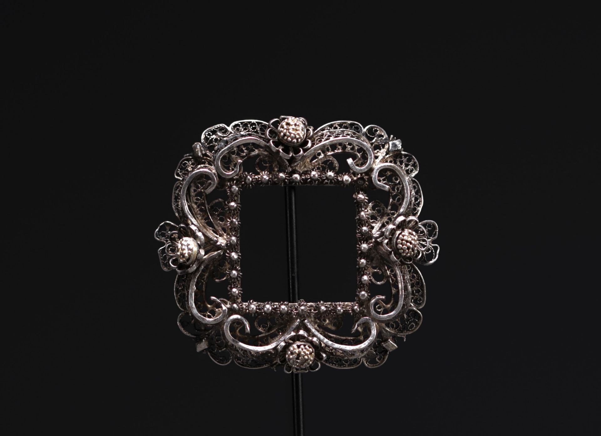 Set of two small filigree silver frames, Russia, 18th century. - Bild 3 aus 3