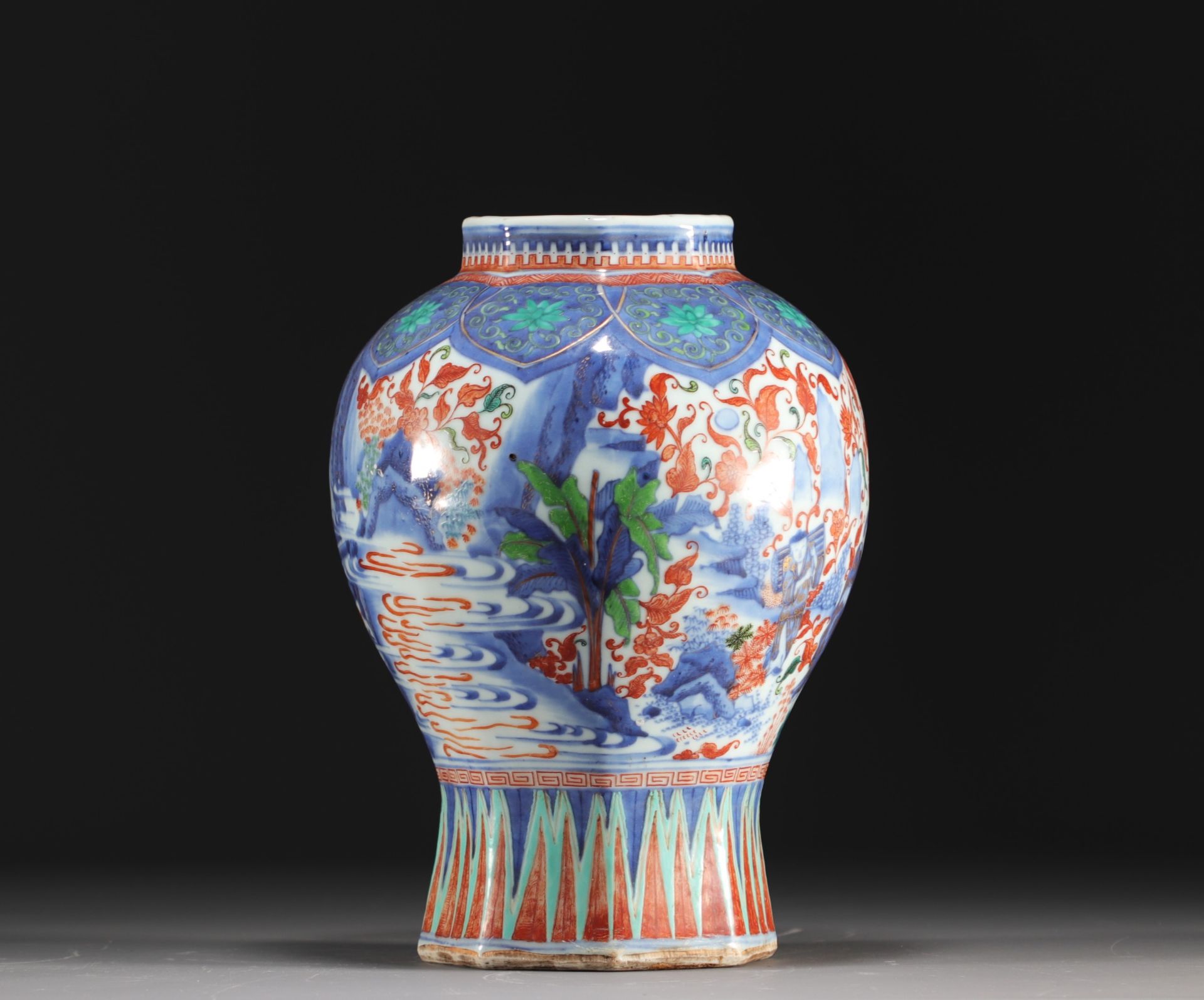 China - Polychrome porcelain vase decorated with figures and landscape, transition period. - Image 5 of 7