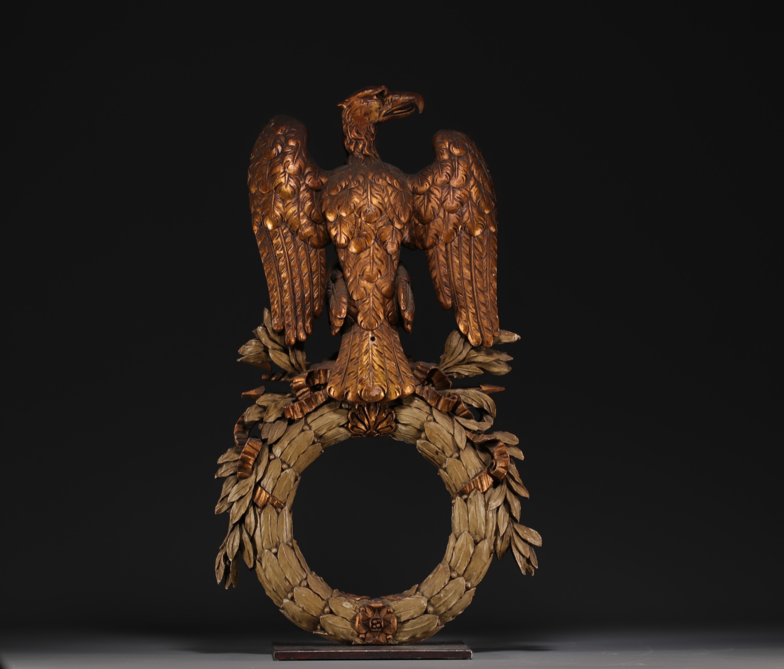 An Empire period carved and gilded Imperial eagle with outstretched wings. - Image 2 of 2