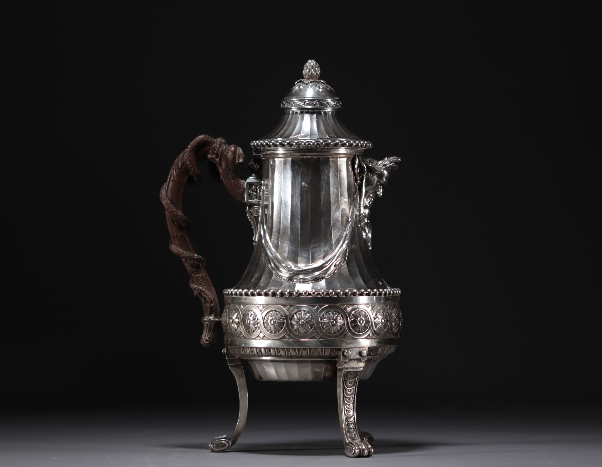 Antoine CARDEILHAC - Exceptional Regency-style solid silver service, 19th century. - Bild 4 aus 15