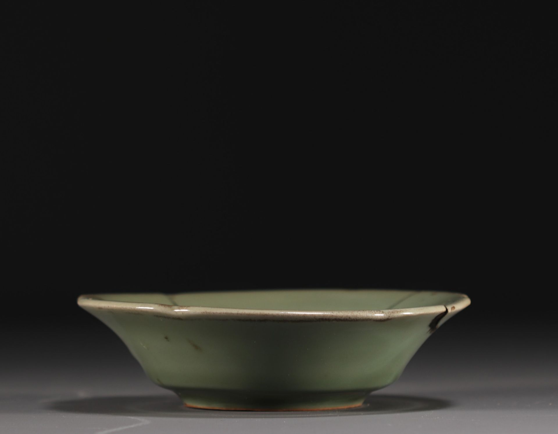 China - Celadon rimmed plate, Song period. - Image 2 of 3