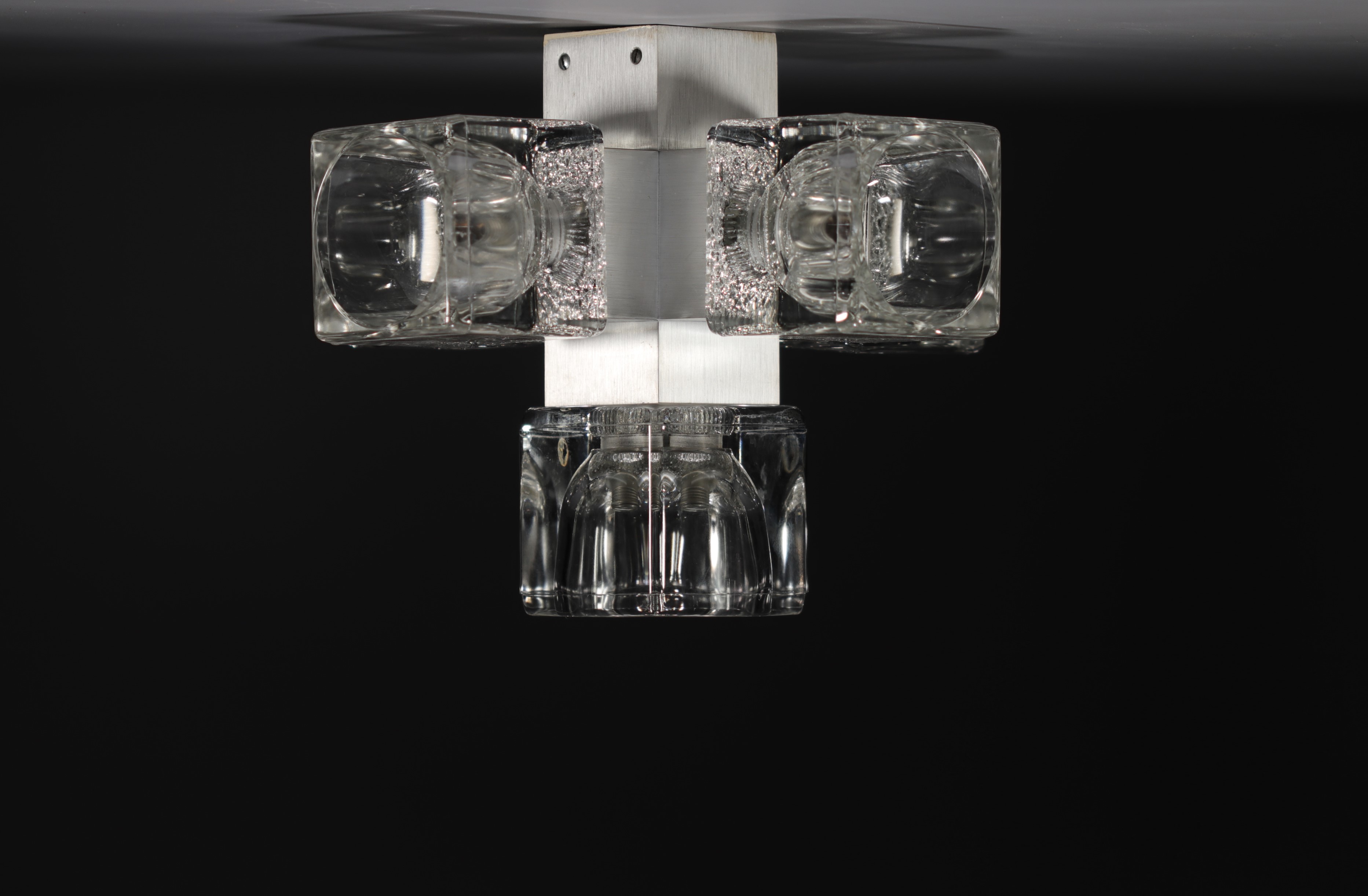 Peill & Putzler - Pair of "Cube" wall lights with five light points, circa 1960-70. - Image 2 of 3