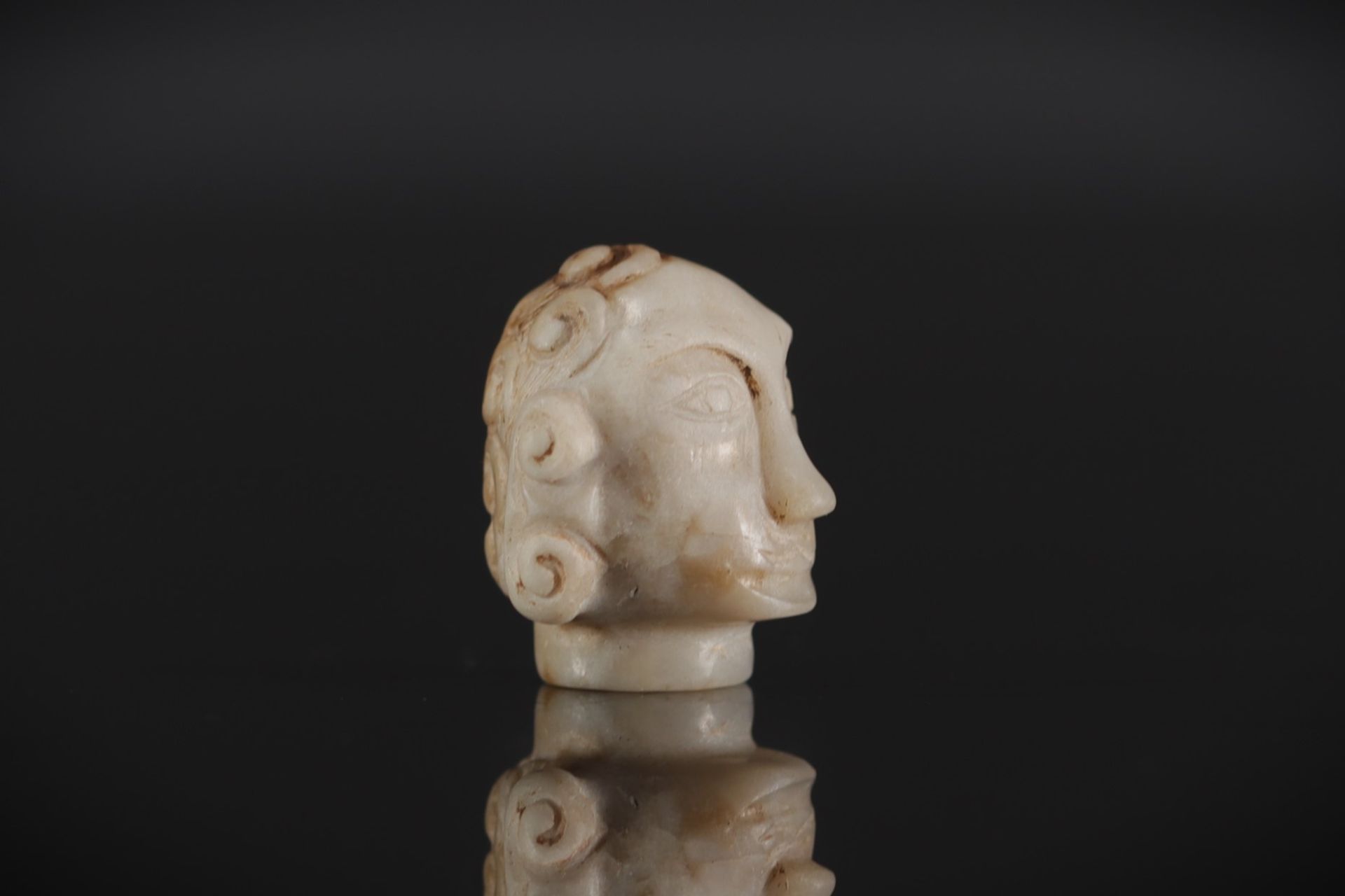 India - Carved jade head, 17th century - Image 2 of 6