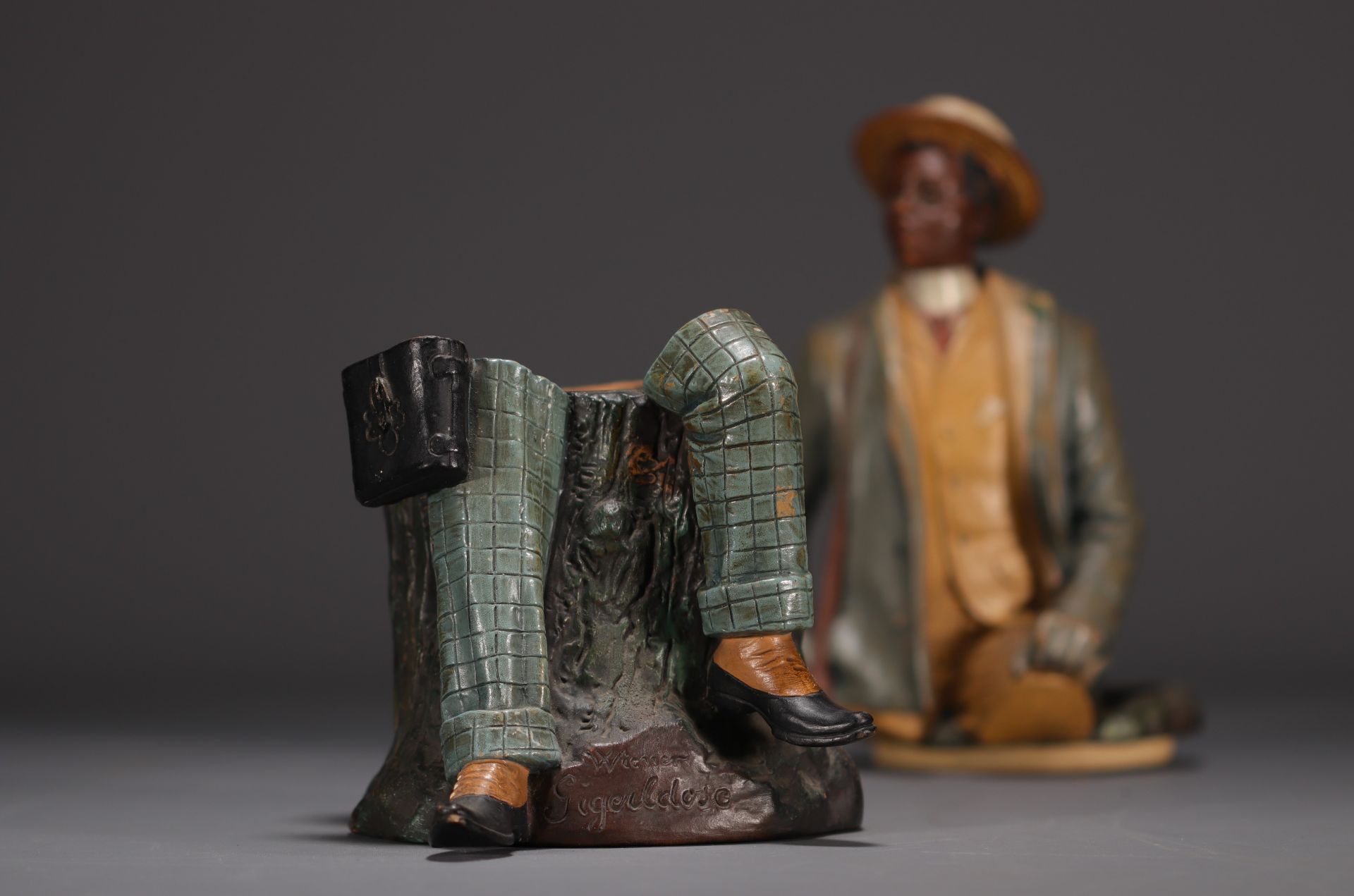 Bernard BLOCH (1836-1909) "African dandy with monocle" Polychrome terracotta tobacco pot. - Bild 5 aus 5