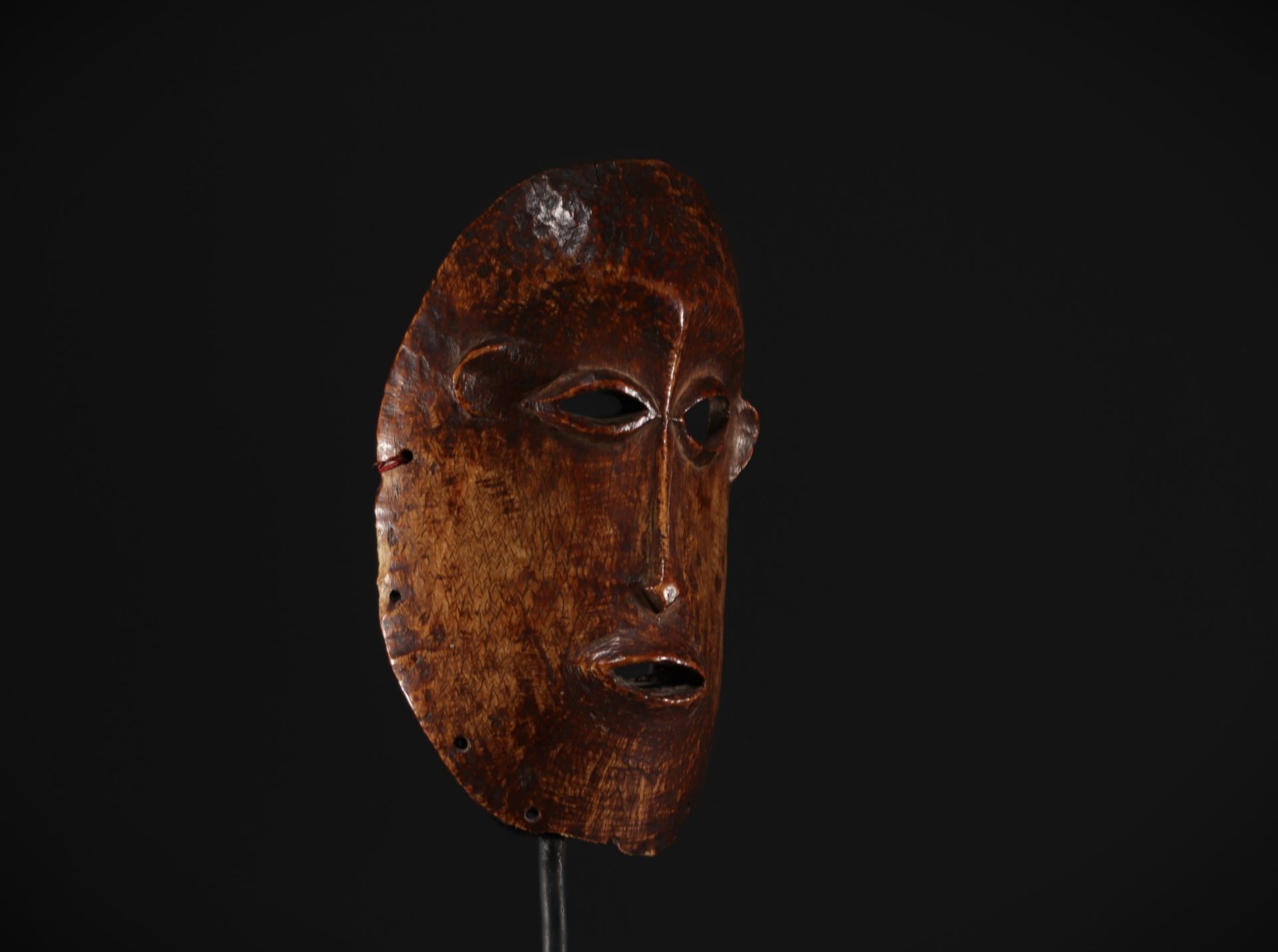 DRC - Lega mask in ivory. - Image 3 of 4