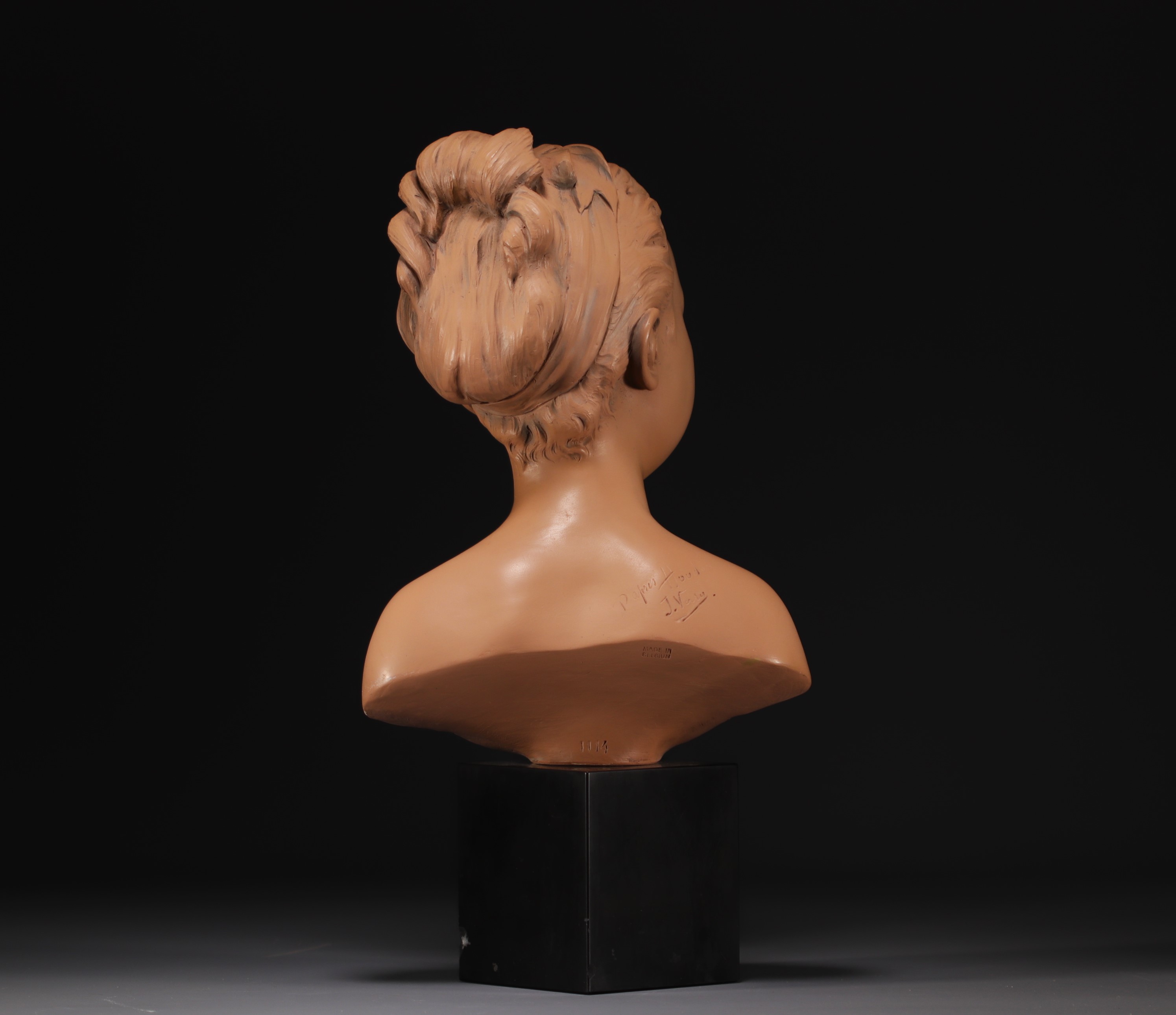 "Louise Brongniart" terracotta bust after Jean Antoine HOUDON. - Image 4 of 6