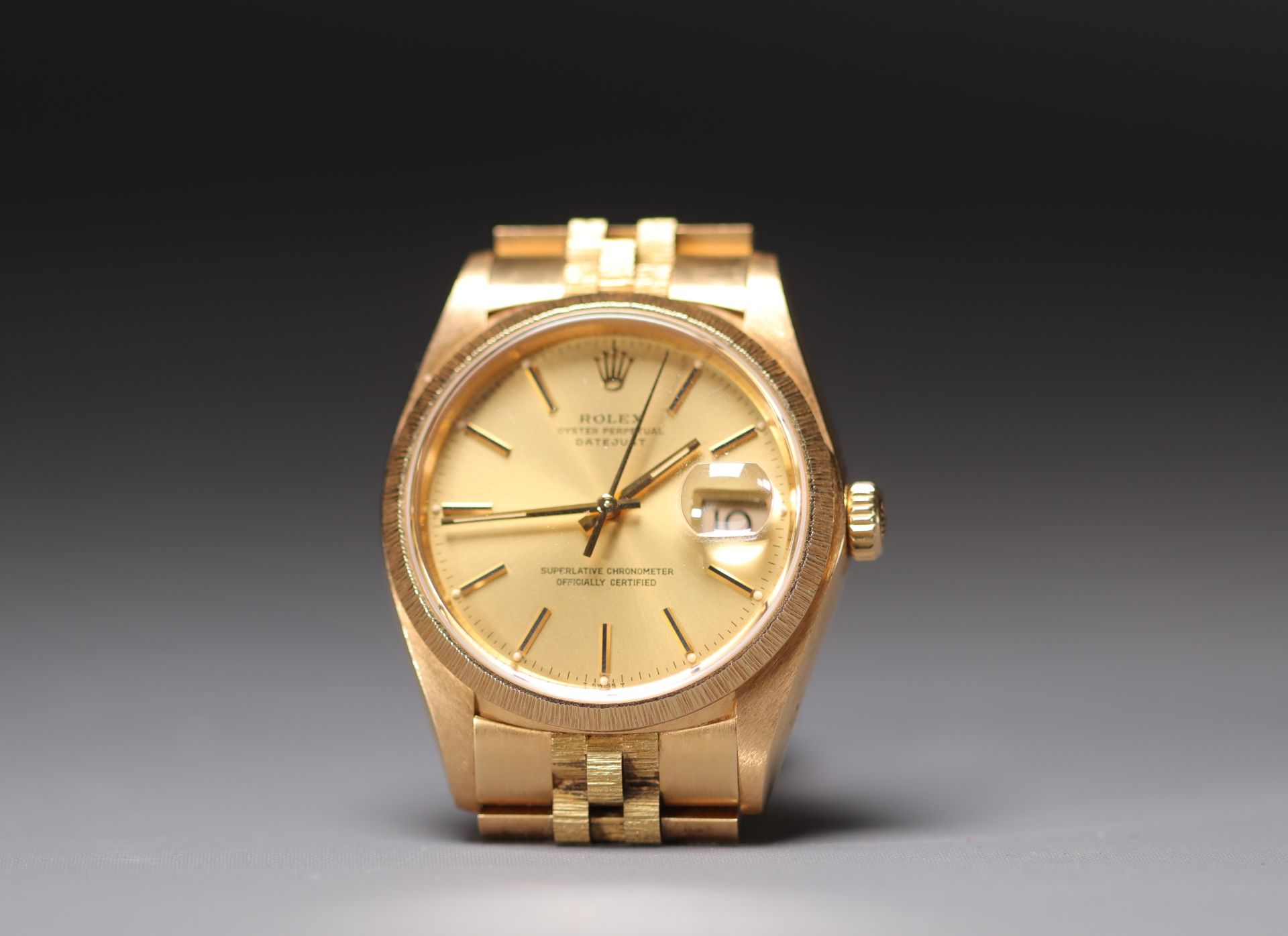 Rolex Oyster Perpetual Datejust (16078) in 18k yellow gold, "Jubilee" bracelet, Full Set, year 1980. - Bild 3 aus 4