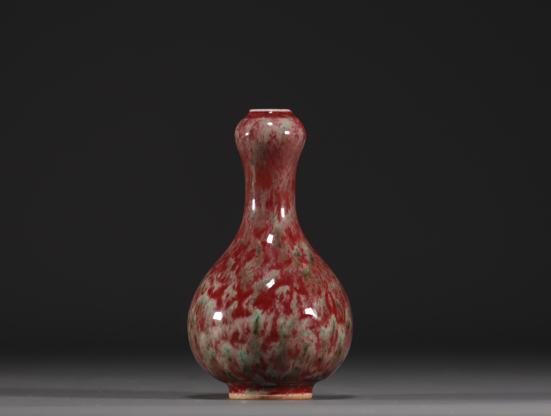 China - Flamed oxblood glaze porcelain vase, circle mark. - Image 2 of 3