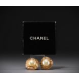 CHANEL - Pair of gold-coloured earrings, mother-of-pearl cabochon.