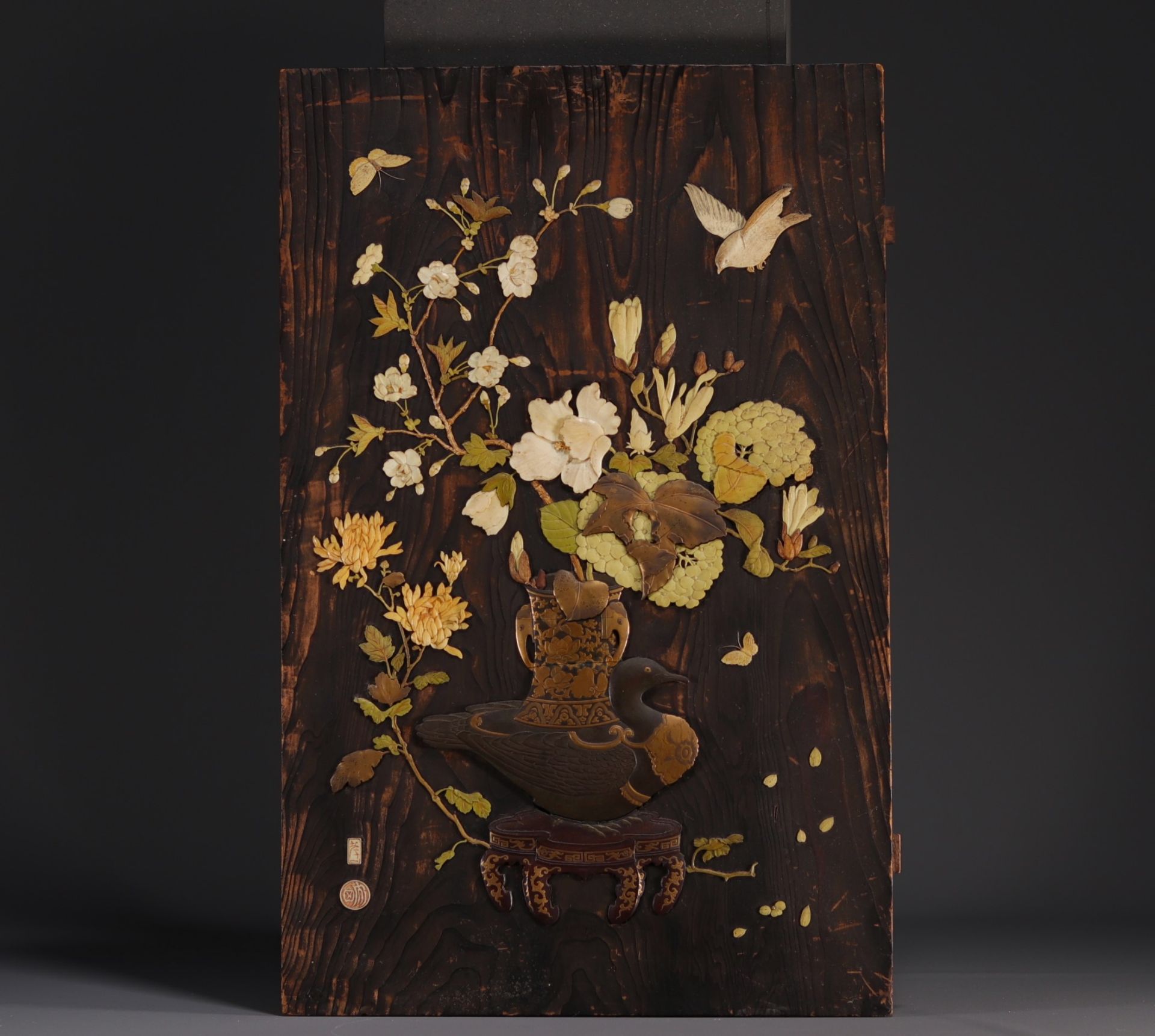 Japan - Wooden panel decorated with flowers and birds, Meiji period.