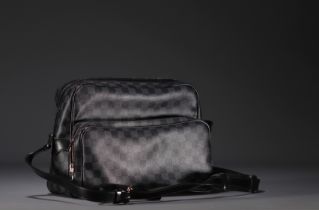 Louis VUITTON - Daytona Reporter shoulder bag, graphite checkerboard pattern.