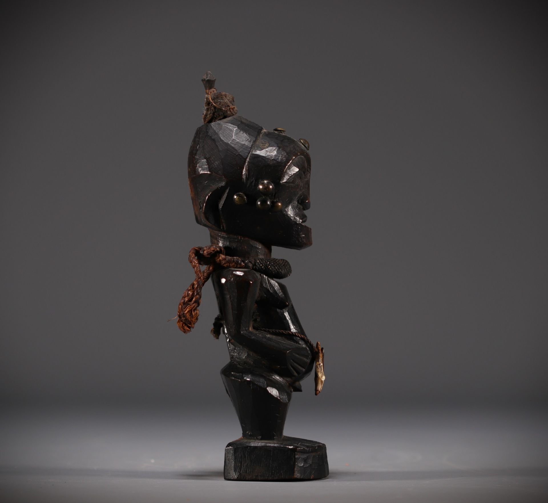 SONGYE ritual figure - collected around 1900 - Rep.Dem.Congo - Image 6 of 7