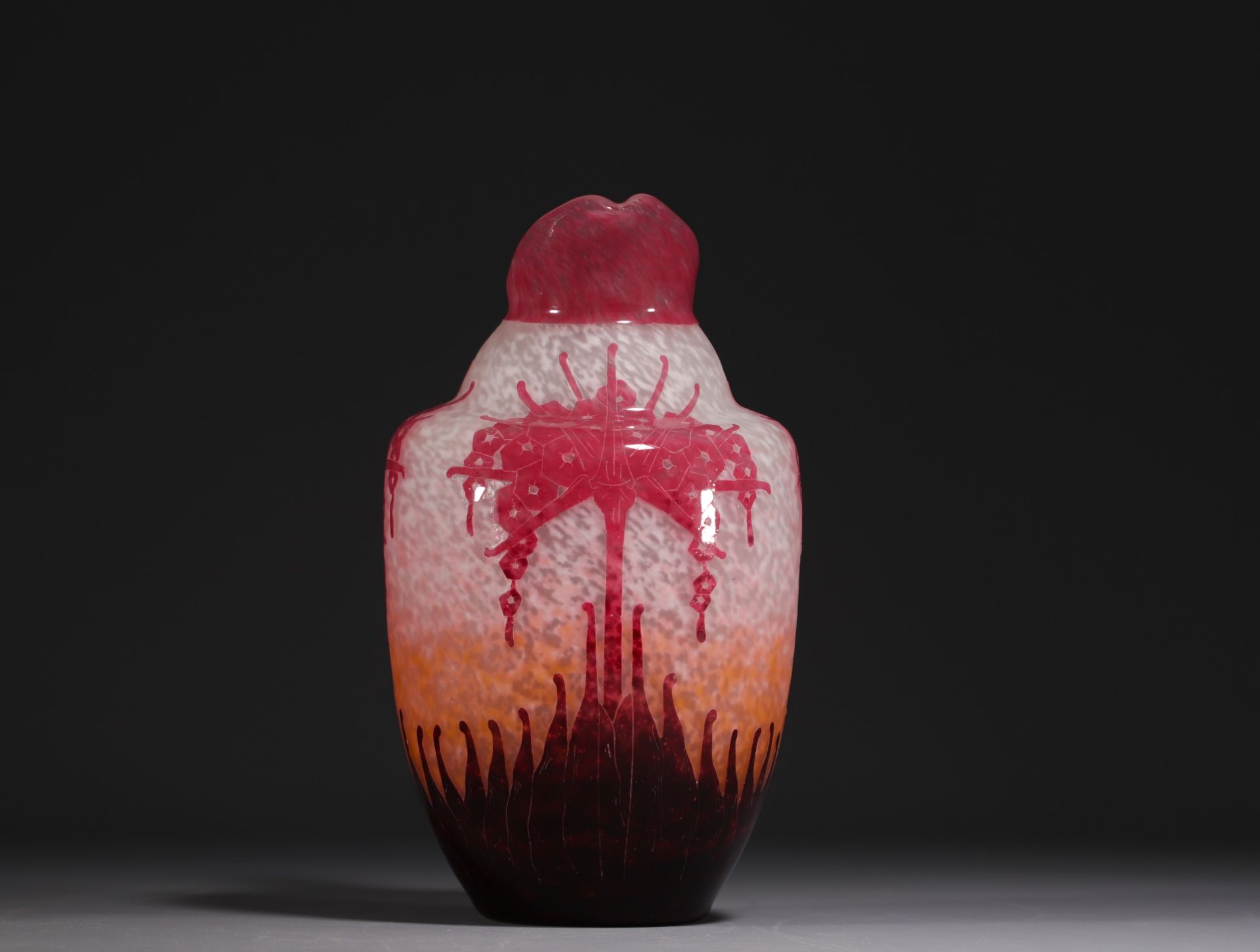 CHARDER - Multi-layered acid-etched glass jug decorated with rhododendrons, signed in the decoration - Image 4 of 4
