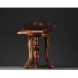 Venetian "Grotto" pianist's or harpist's chair in carved walnut representing a shell on a tripod bas