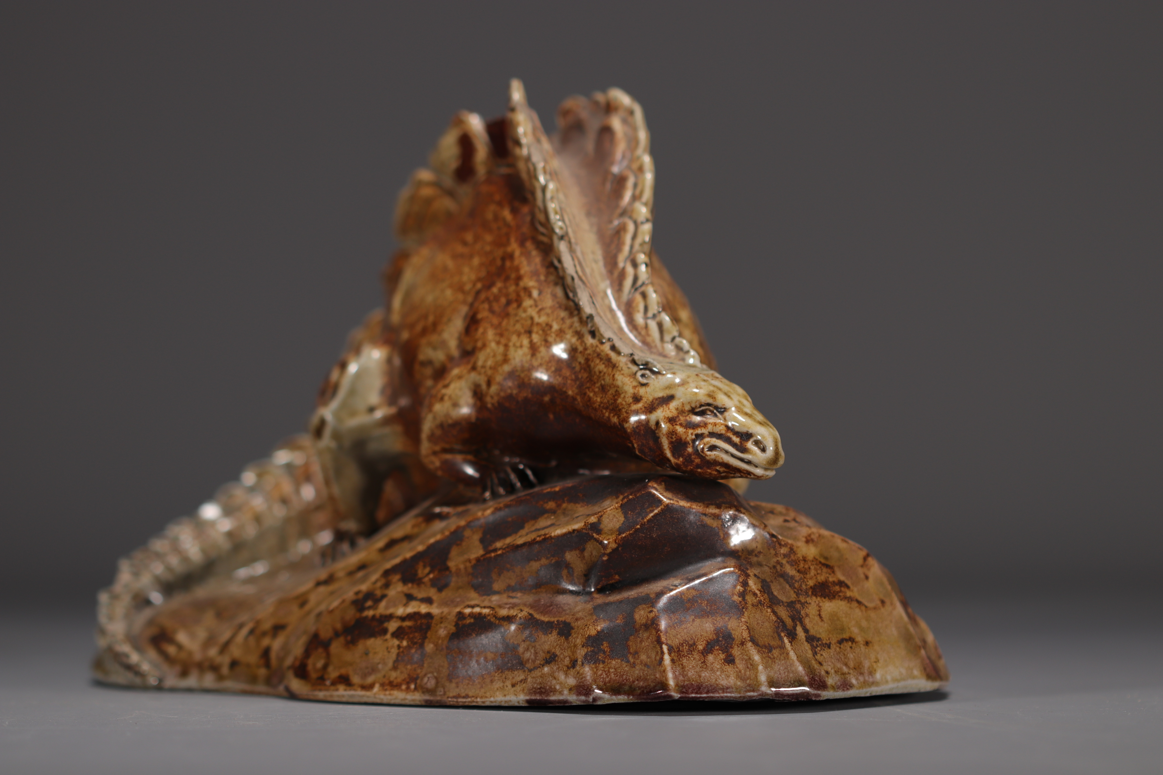 K. FACHSCHULE "Dinosaur" Sculpture in glazed stoneware. - Image 5 of 6