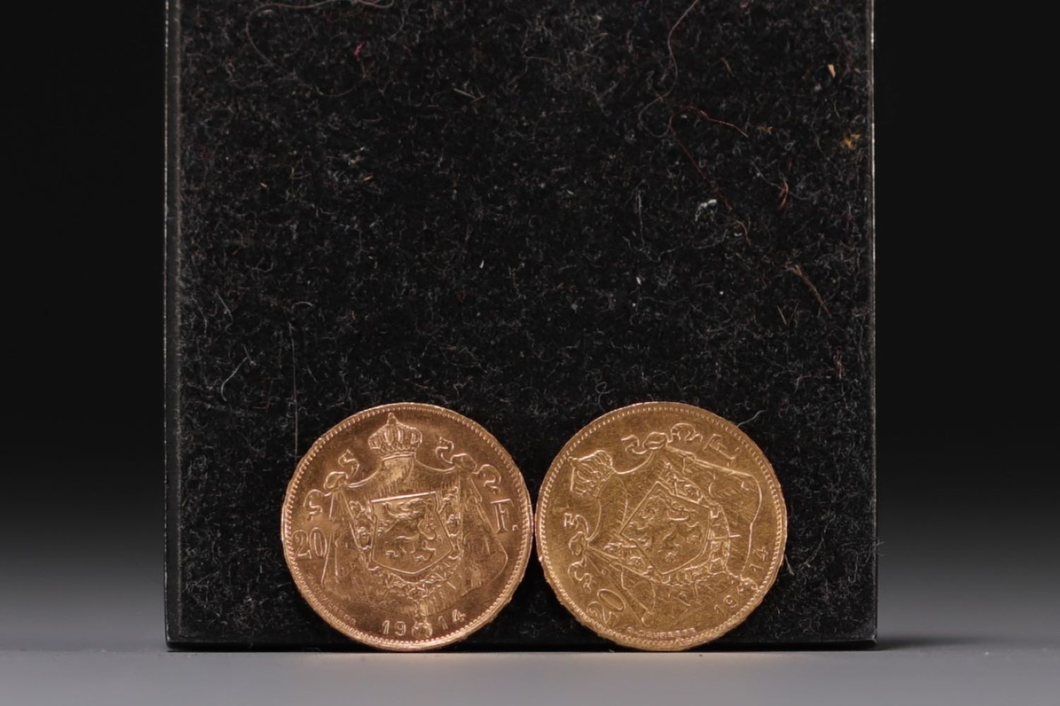 Set of two 20 franc Albert 1er gold coins of 1914. - Image 2 of 2