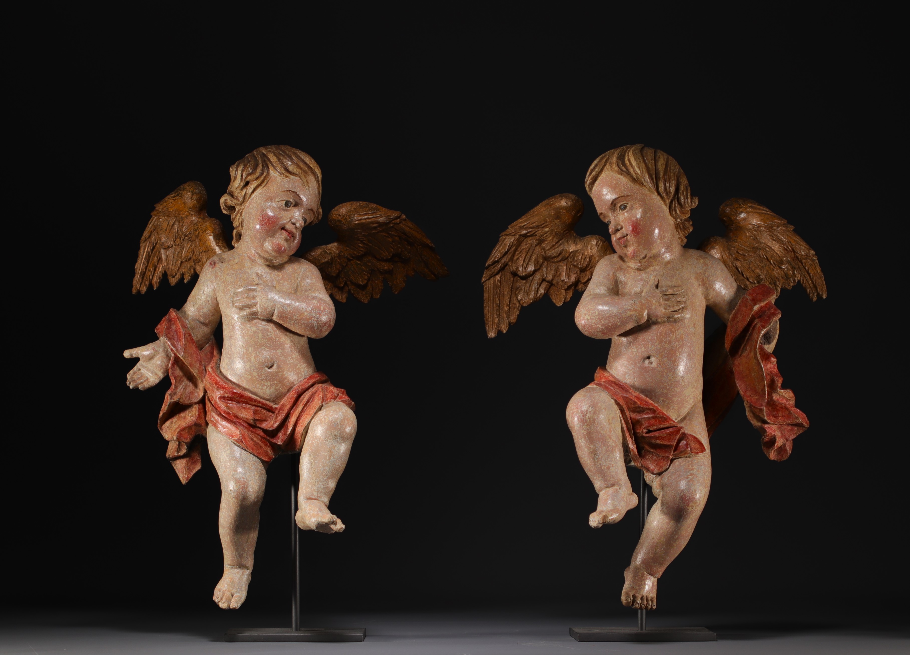Pair of cherubs in polychrome carved wood, 18th century. - Image 5 of 6