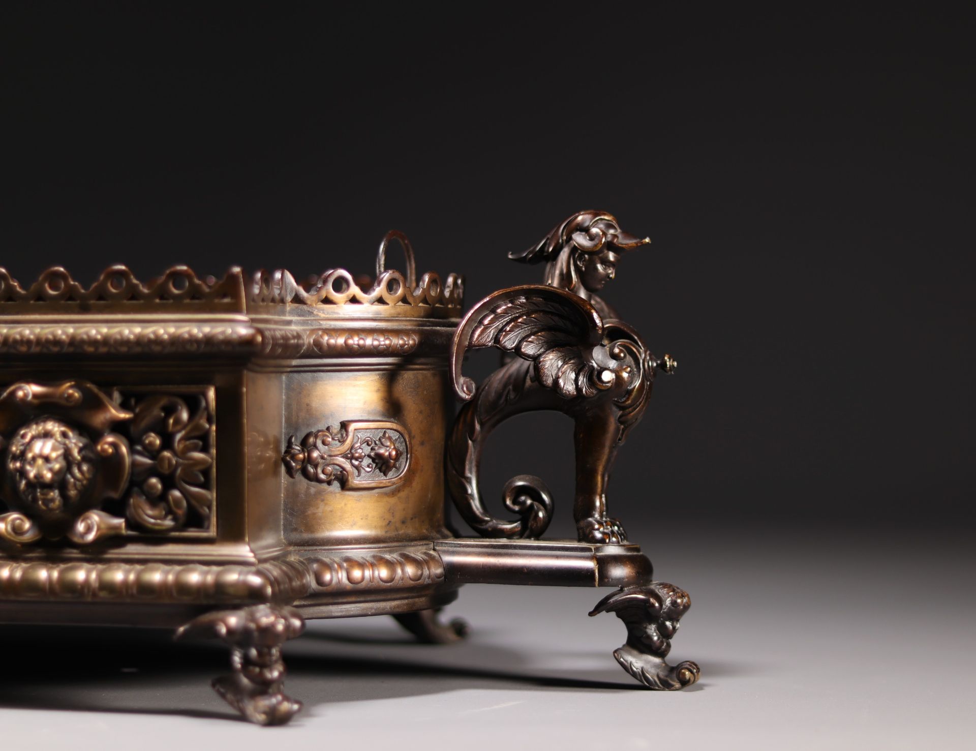 Napoleon III period bronze table planter, 19th century. - Bild 4 aus 6