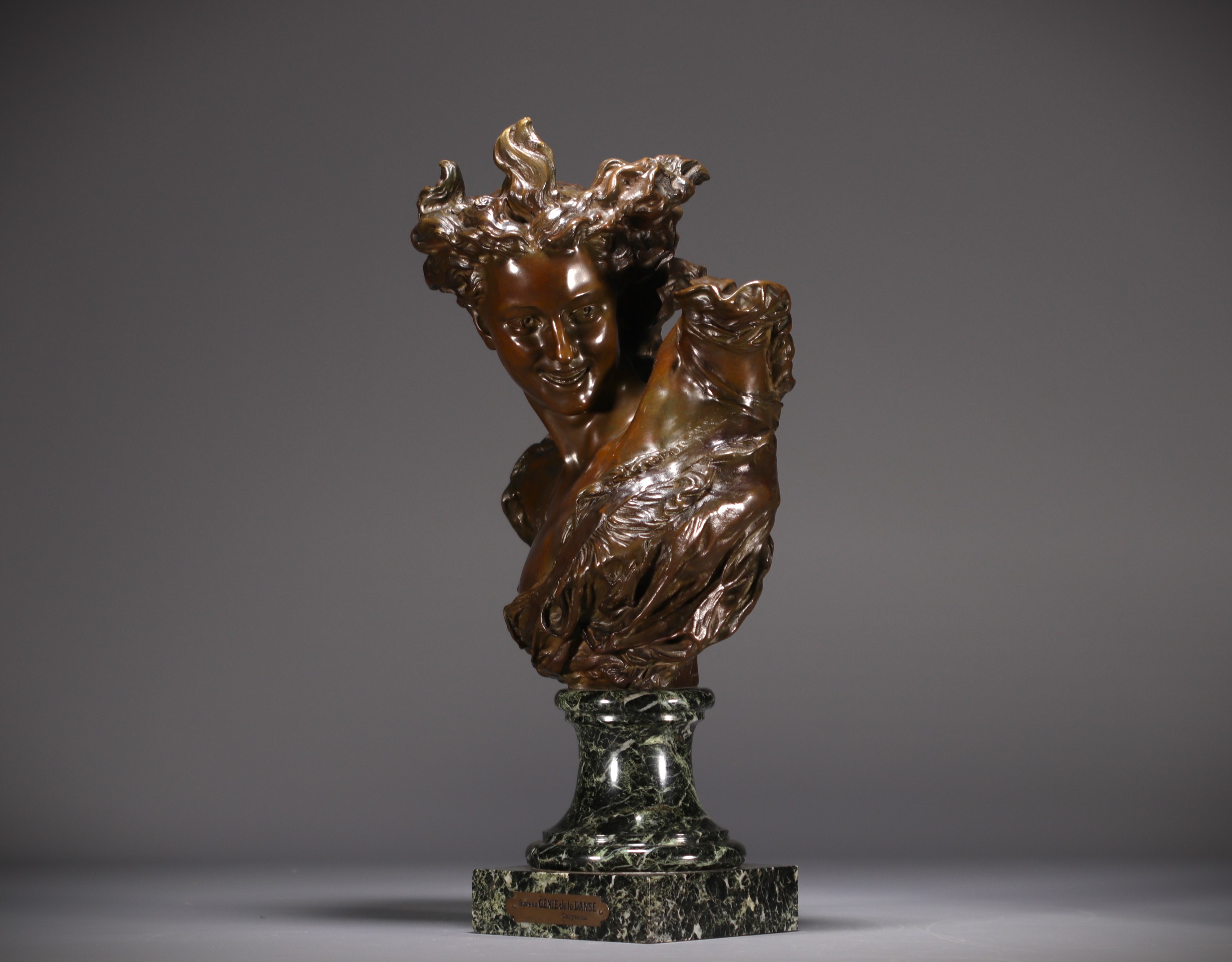 Jean Baptiste CARPEAUX (1827-1875) "Le Genie de la danse" Bust in bronze with medal patina. Signed J - Image 2 of 6