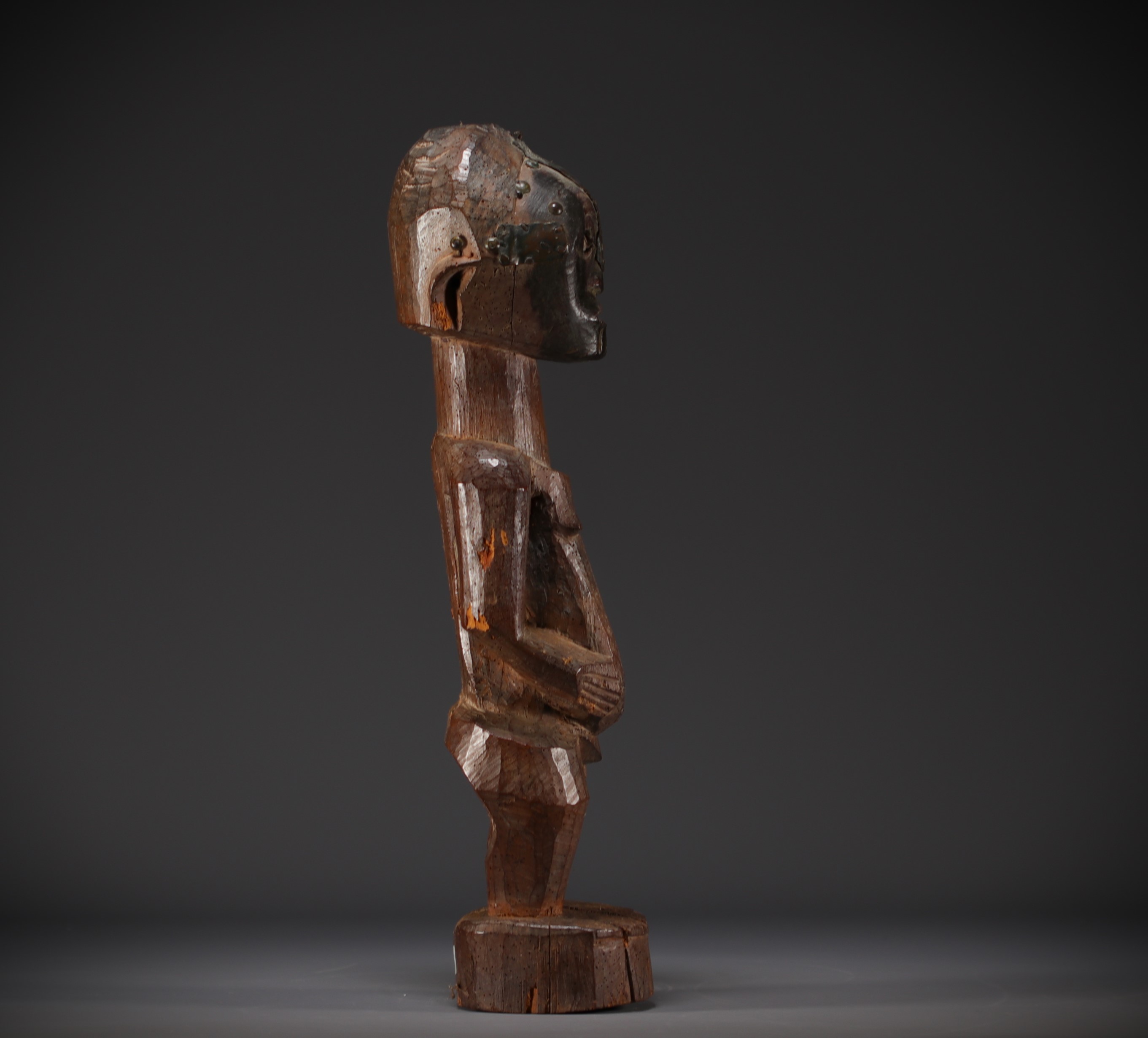 SONGYE statue - Sankuru/Lubefu style collected around 1900 - Rep.Dem.Congo - Image 2 of 7