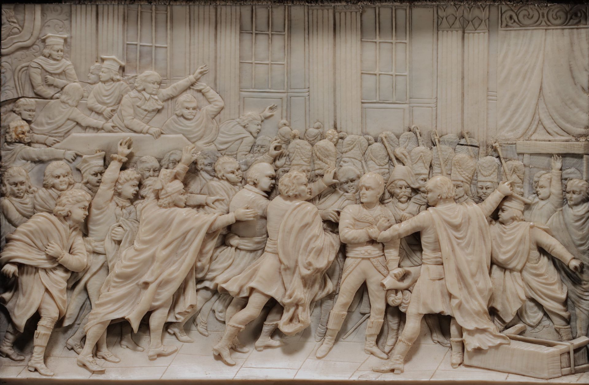 "Coup politique du 18 Brumaire" Low relief painting in carved ivory, 19th century. - Bild 2 aus 3
