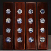 China - Suite of four panels decorated with sixteen blue-white porcelains, Ming and Kangxi period, 1