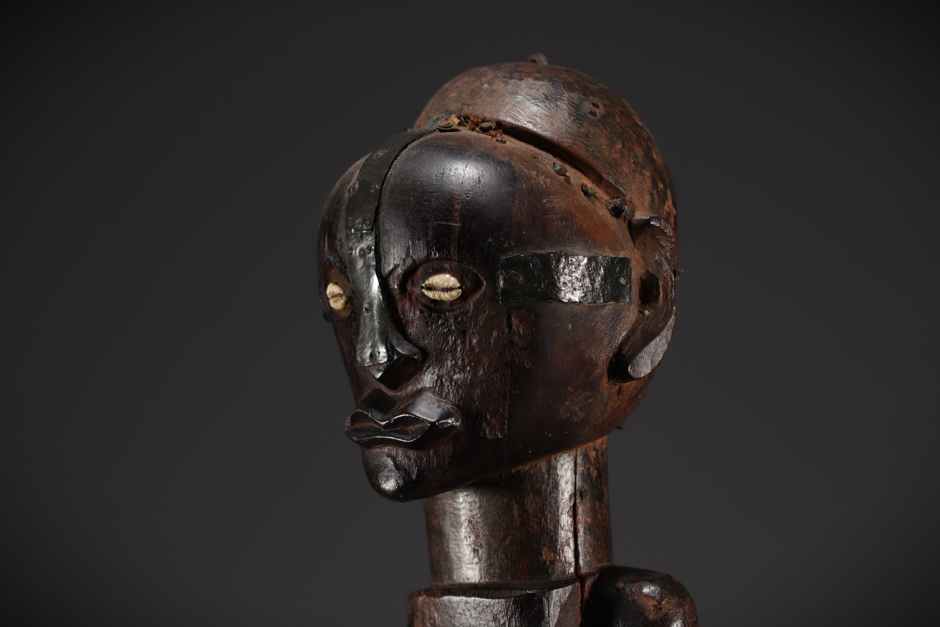 SONGYE male figure - style Sankuru/Lubefu style- Rep.Dem.Congo - Image 7 of 7