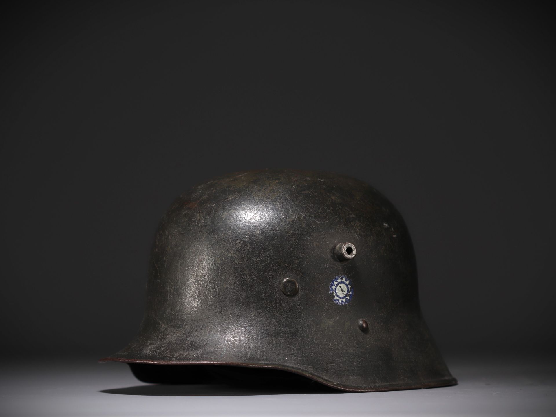 German helmet used by China during Sino-German cooperation.
