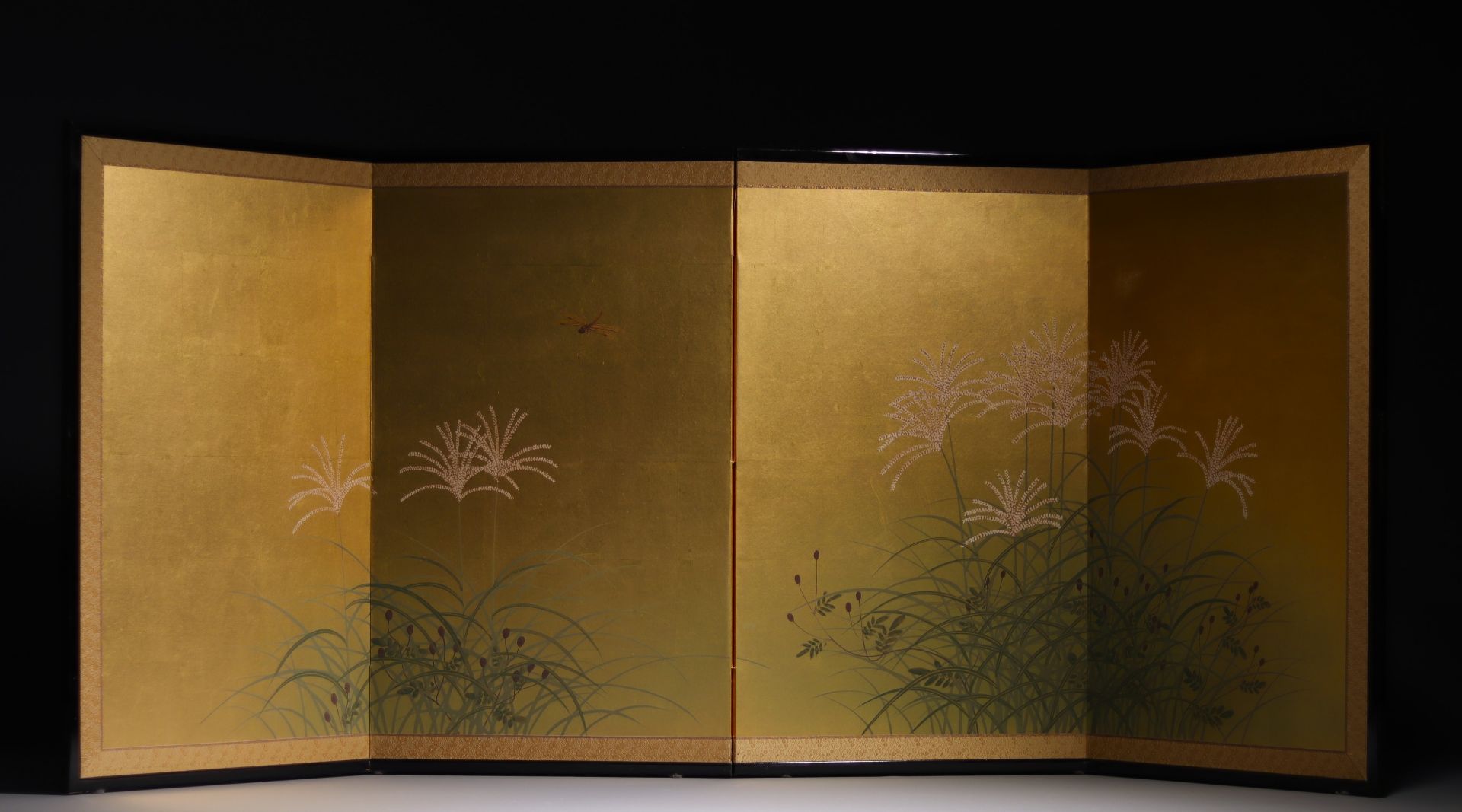 Japan - Gilt-leaf screen with floral decoration.