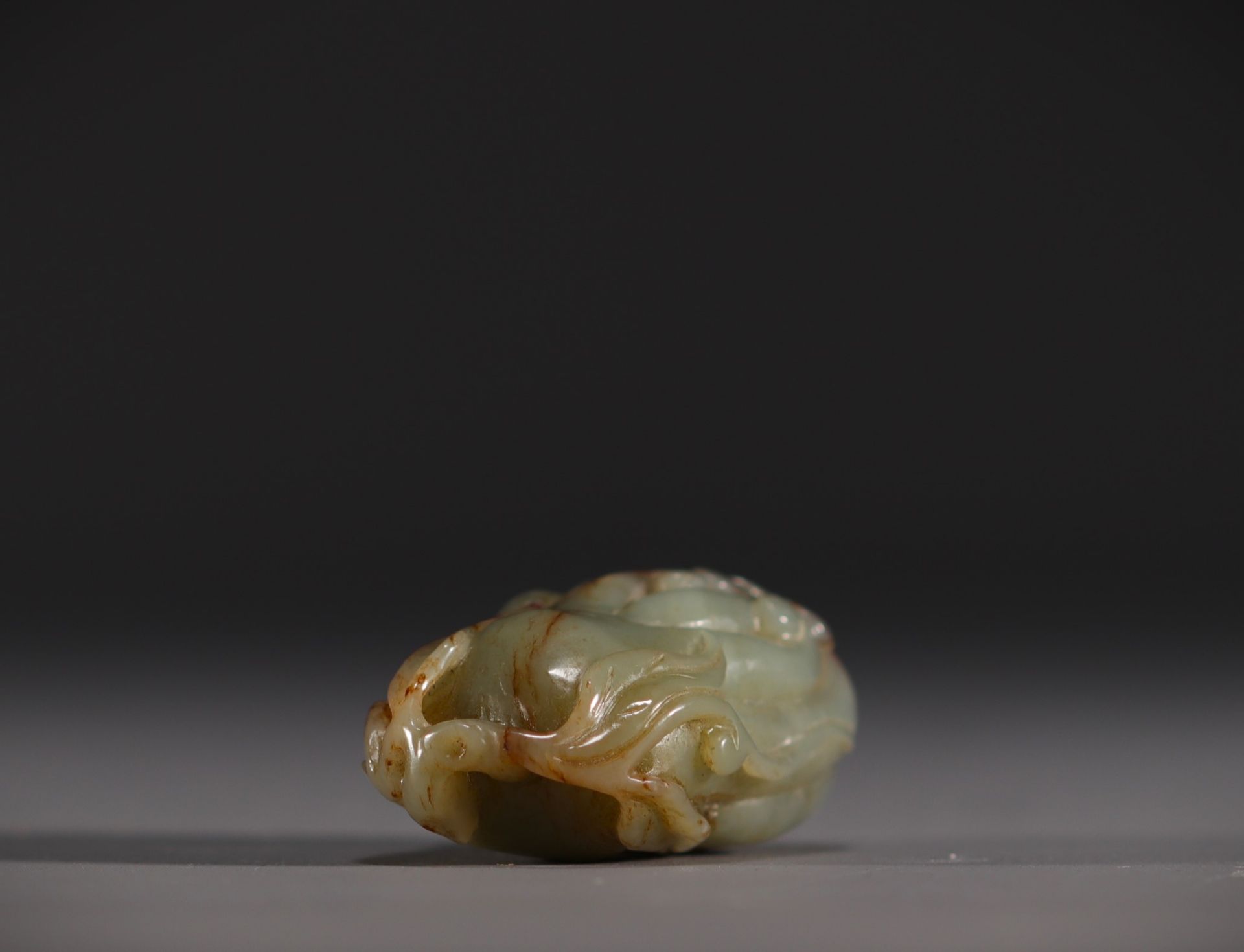 China - "Buddha's hand" Carved jade pendant. - Bild 5 aus 5