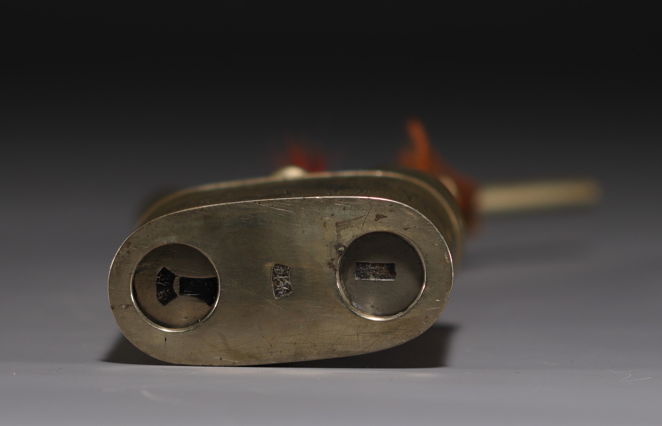 China - Opium pipe decorated with horses, early 20th century. - Image 5 of 6