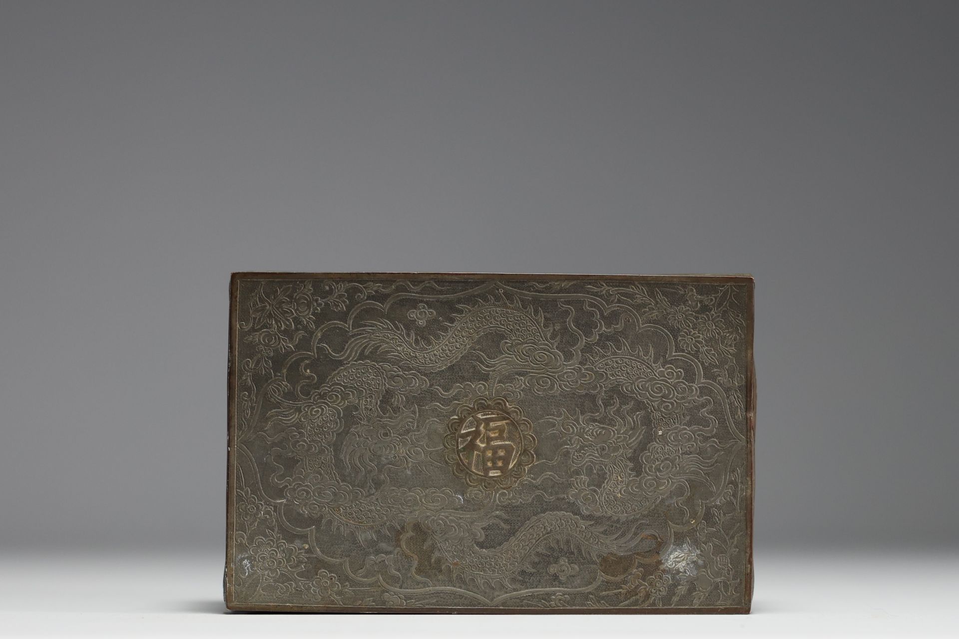 China - Pewter and copper tobacco drying case with dragon decoration, late 19th century. - Image 3 of 4