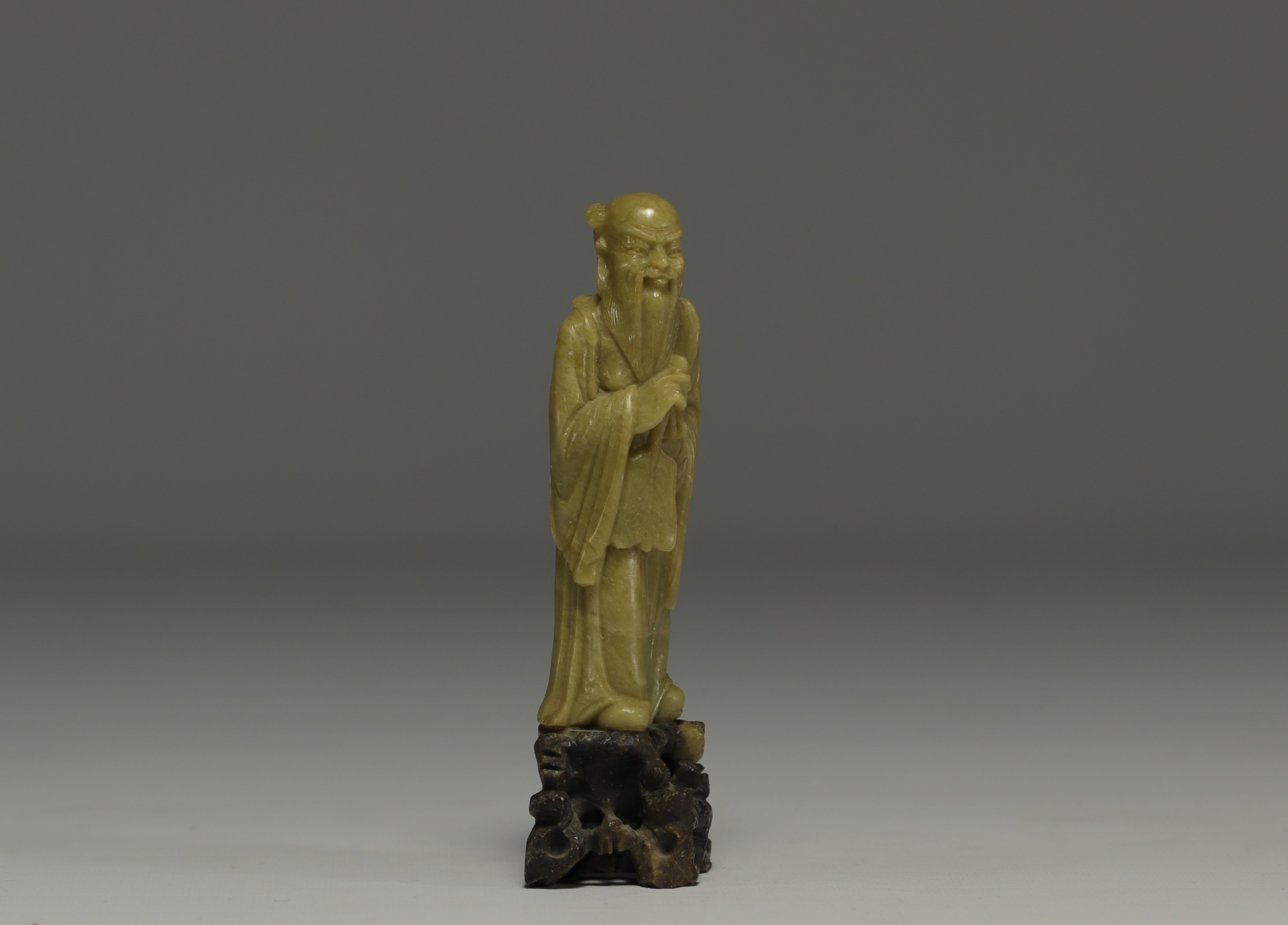 China - Set of two hard stone sculptures, one decorated with lions and a Sage, on wooden bases. - Image 5 of 6