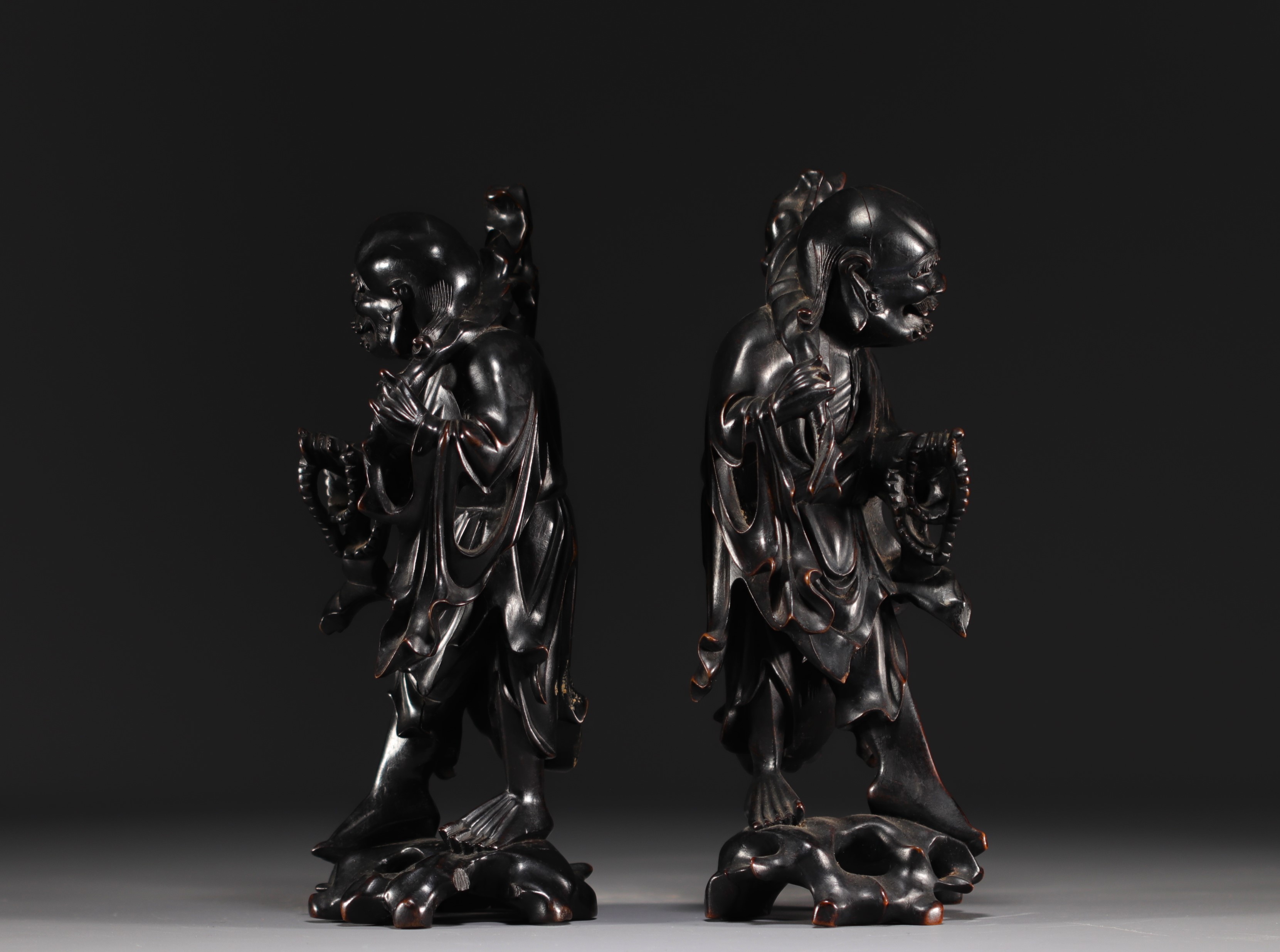 China, Vietnam - Pair of exotic wood carvings representing two figures. - Image 4 of 4