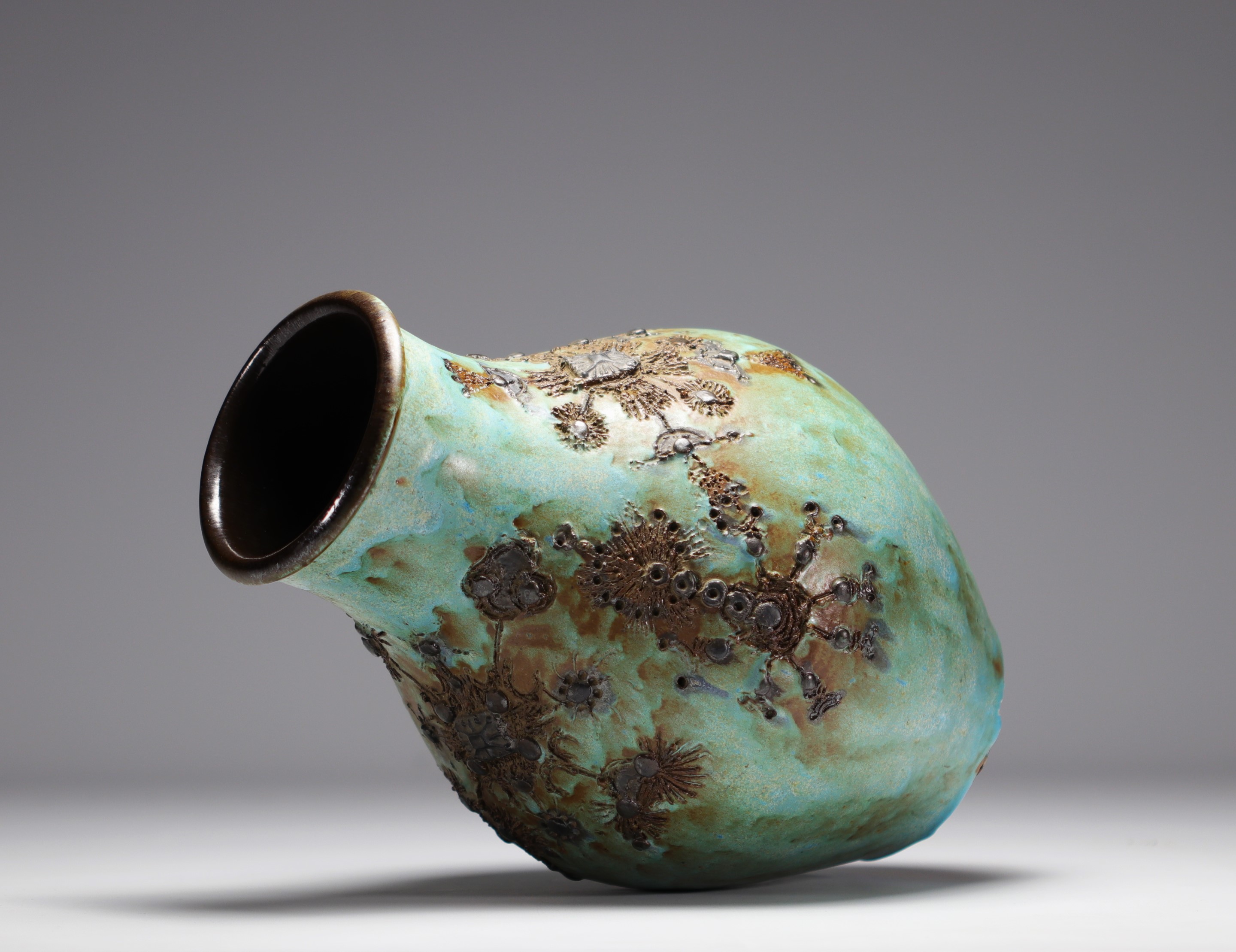 Jerome VANDEWEGHE Atelier Perignem Aphora - Glazed ceramic vase. - Image 2 of 4