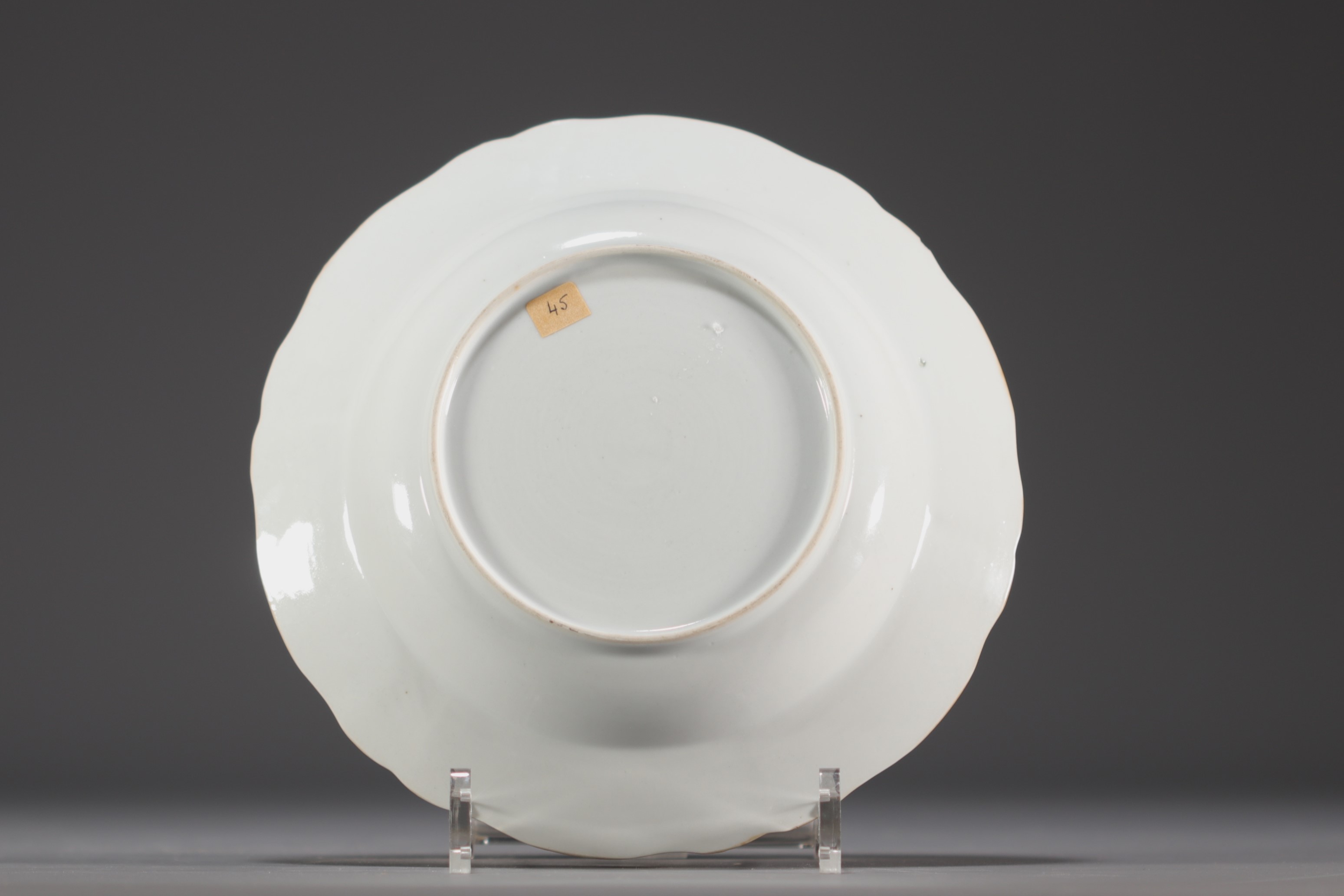 China - Compagnie des Indes porcelain plate. - Image 2 of 2