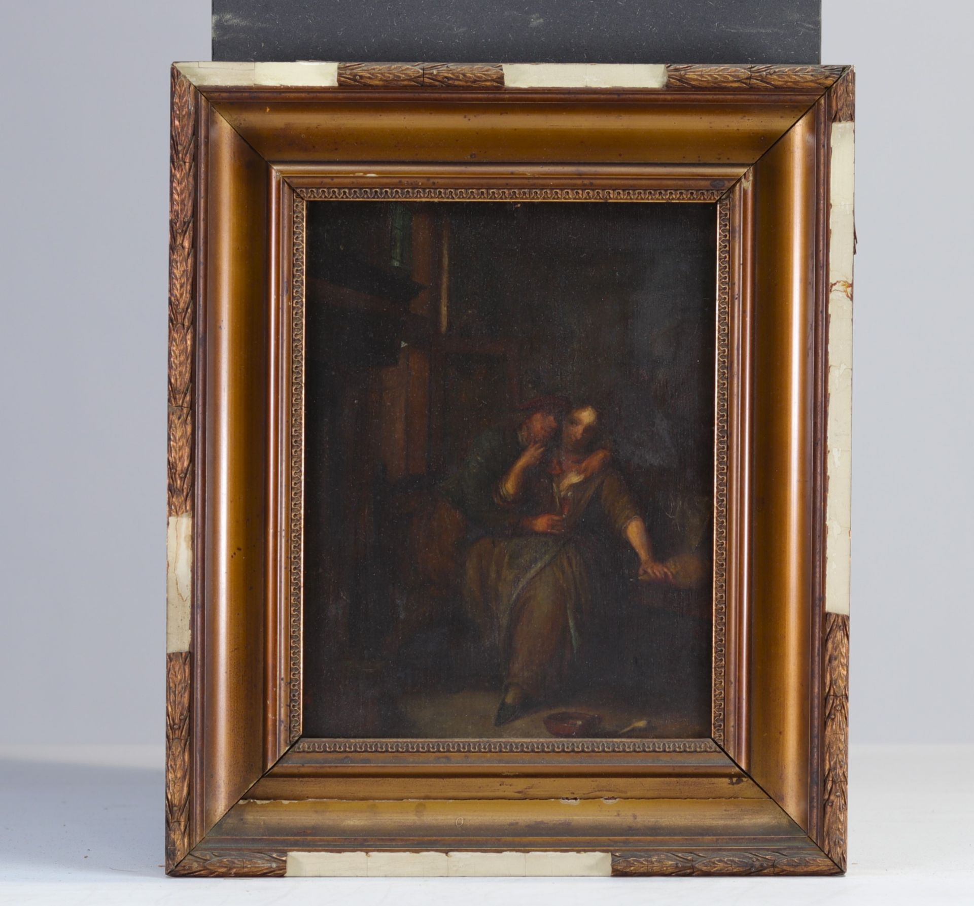 "Romantic scene in front of the hearth" Oil on oak panel, 18th century. - Bild 2 aus 2