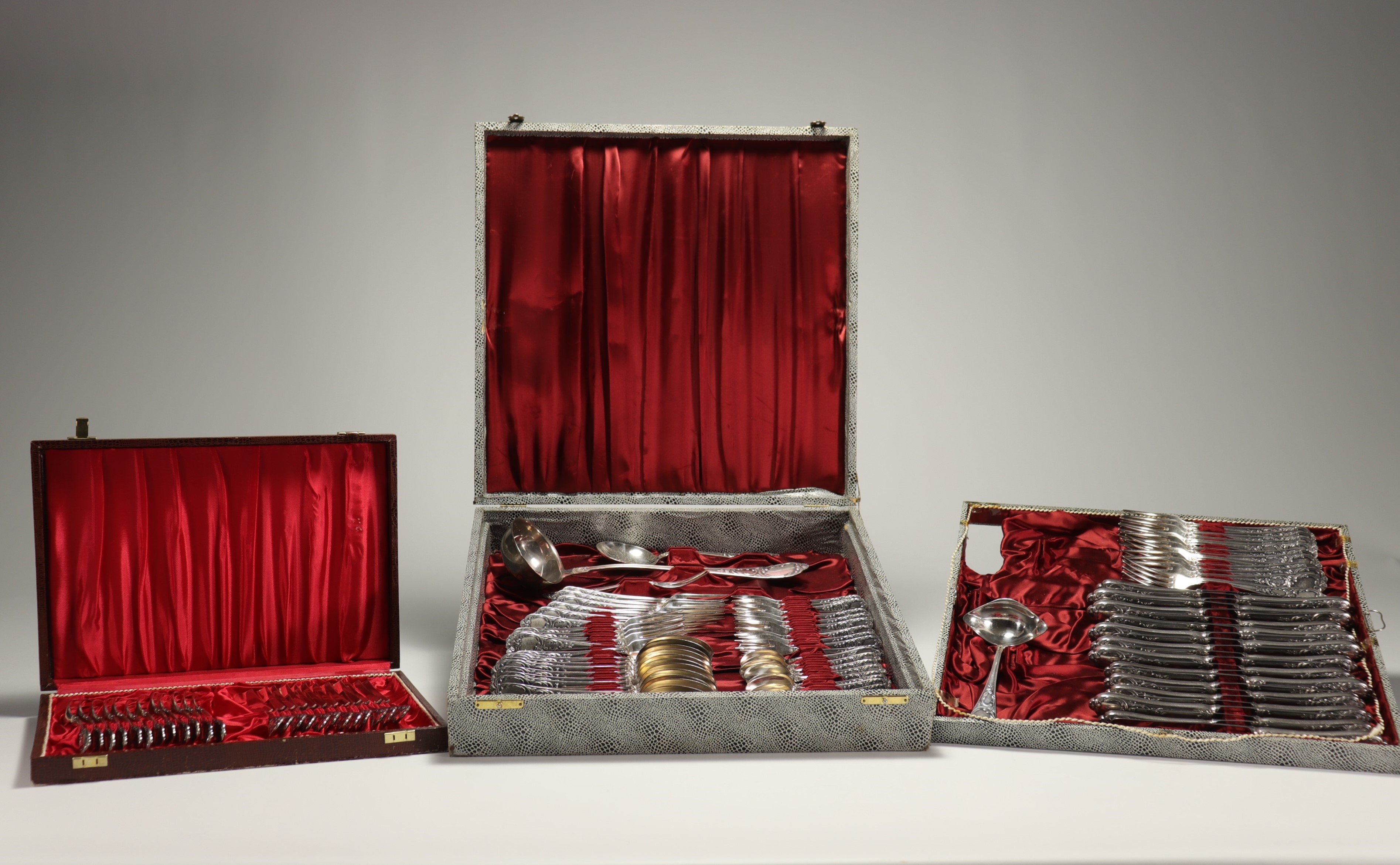 112-piece silver-plated household set.