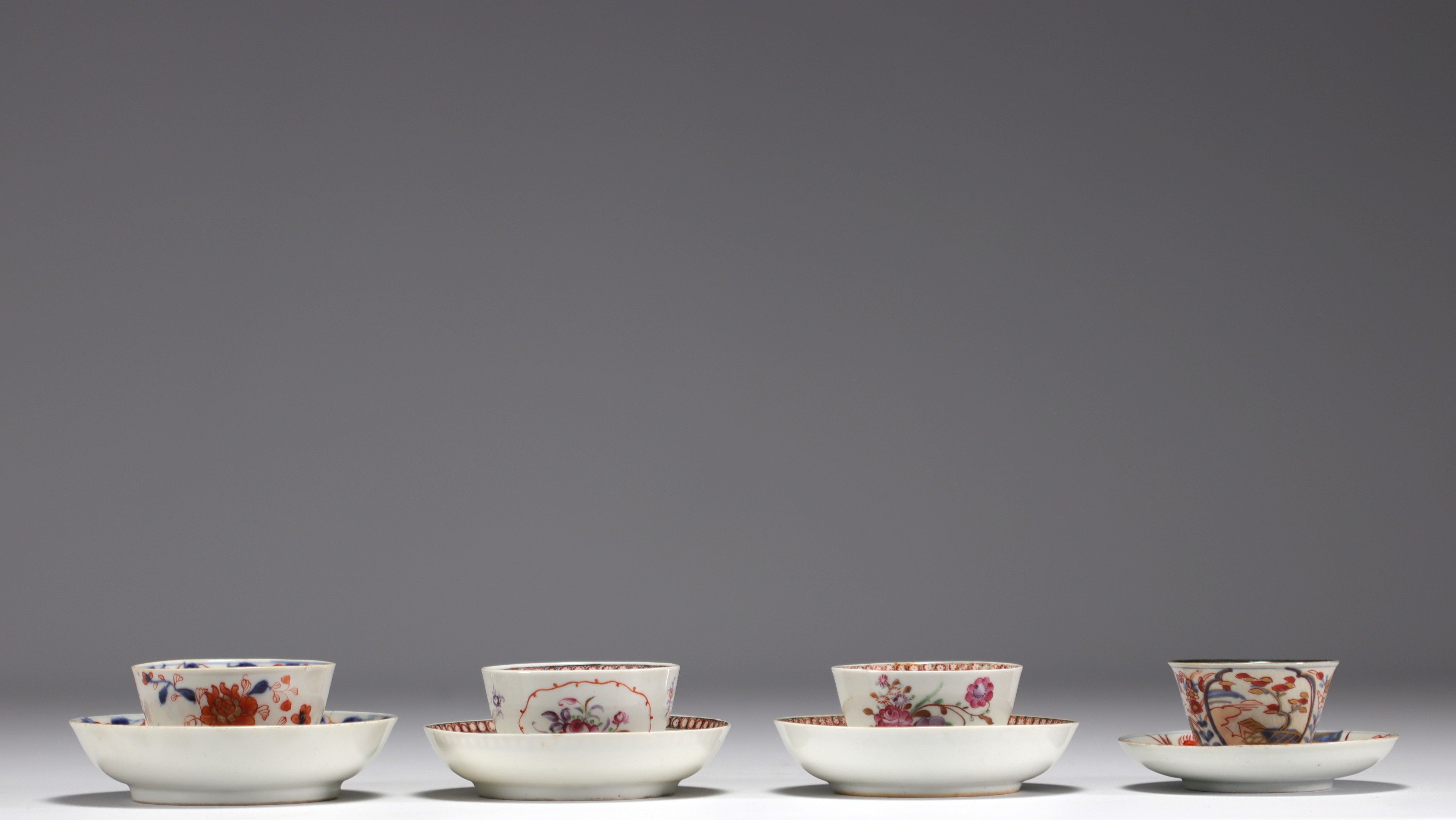 China - Set of various pieces of polychrome porcelain, 18th century. - Image 4 of 4