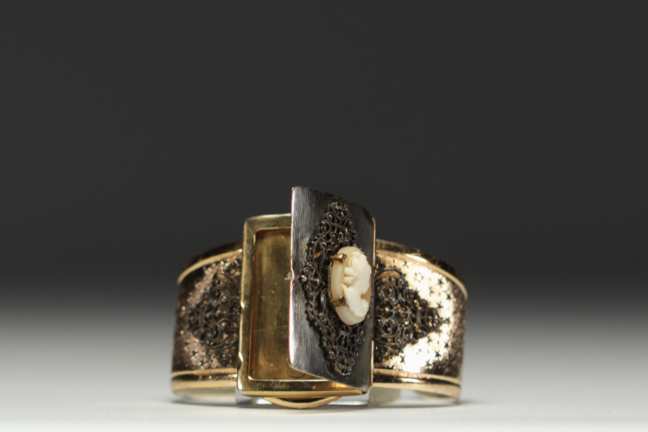 Albert Flamand Paris - "Marcel Merkes" cuff bracelet in Fladium, circa 1930-40. - Image 2 of 4