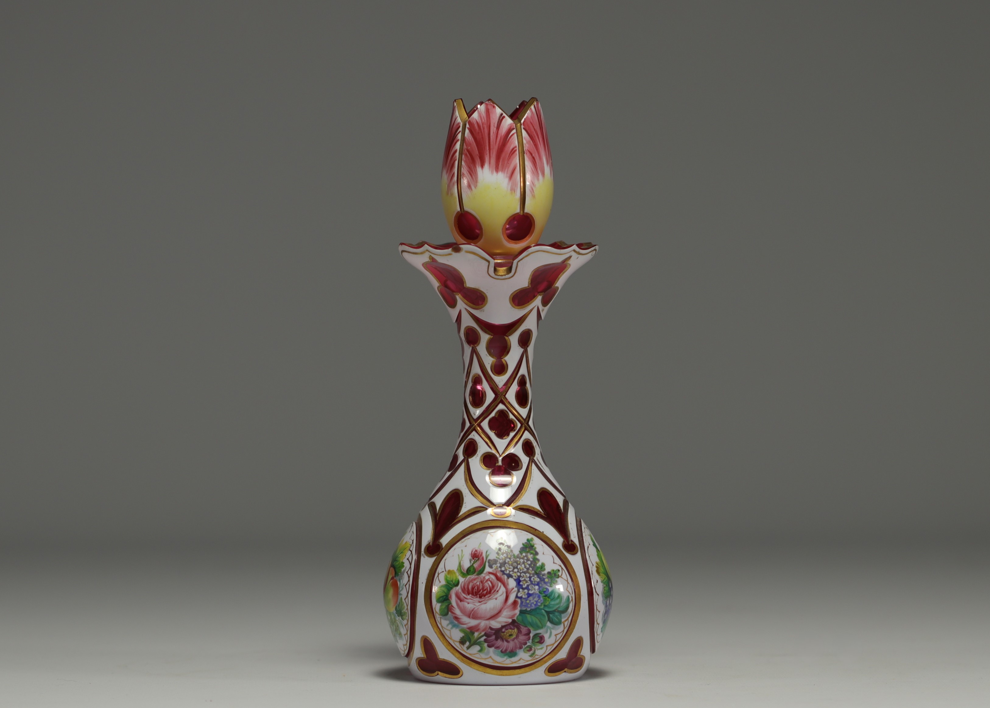 Overlay crystal decanter and stopper decorated with flowers, Napoleon III period - Image 2 of 4